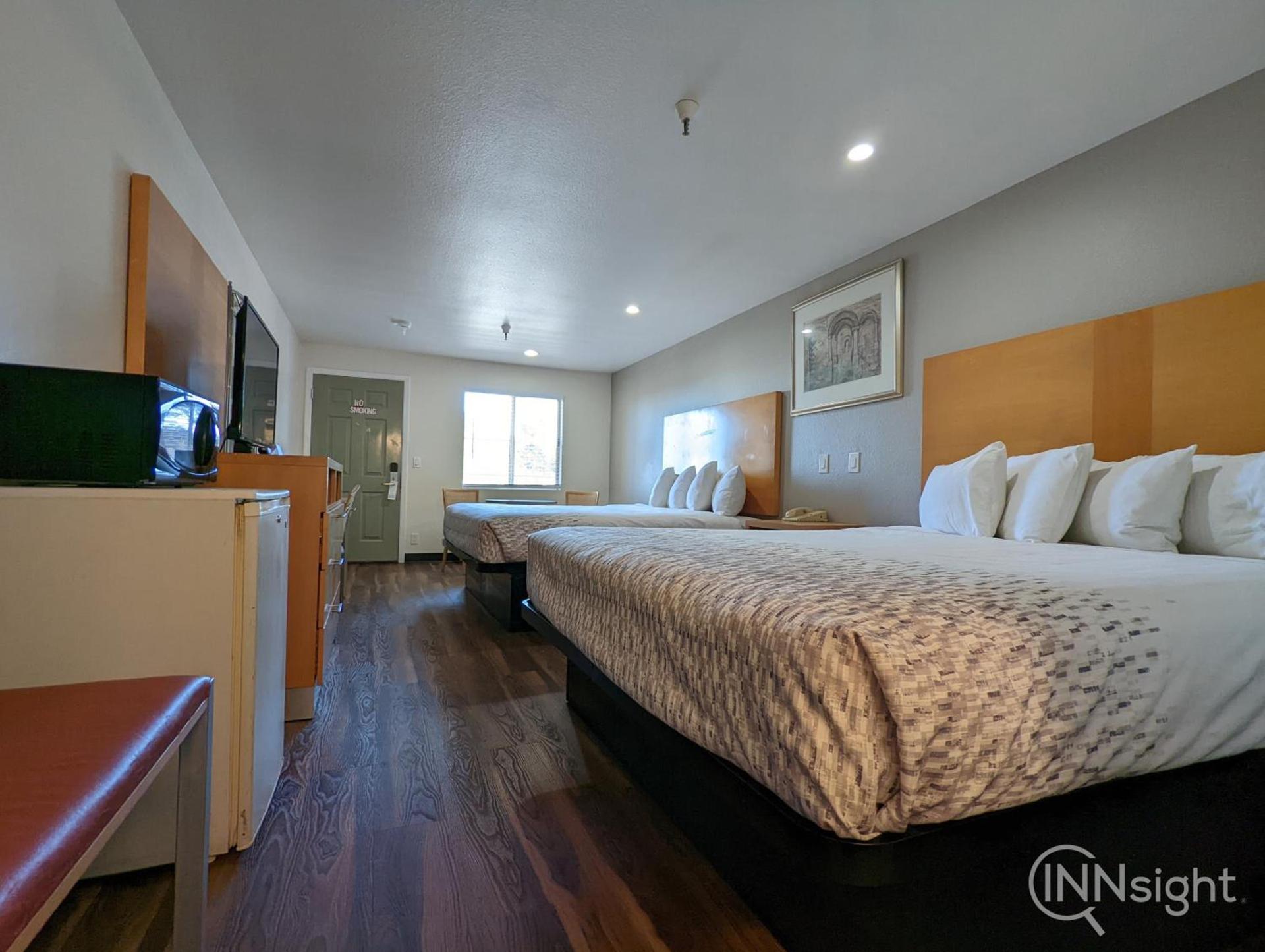 Royal Inn photo 58