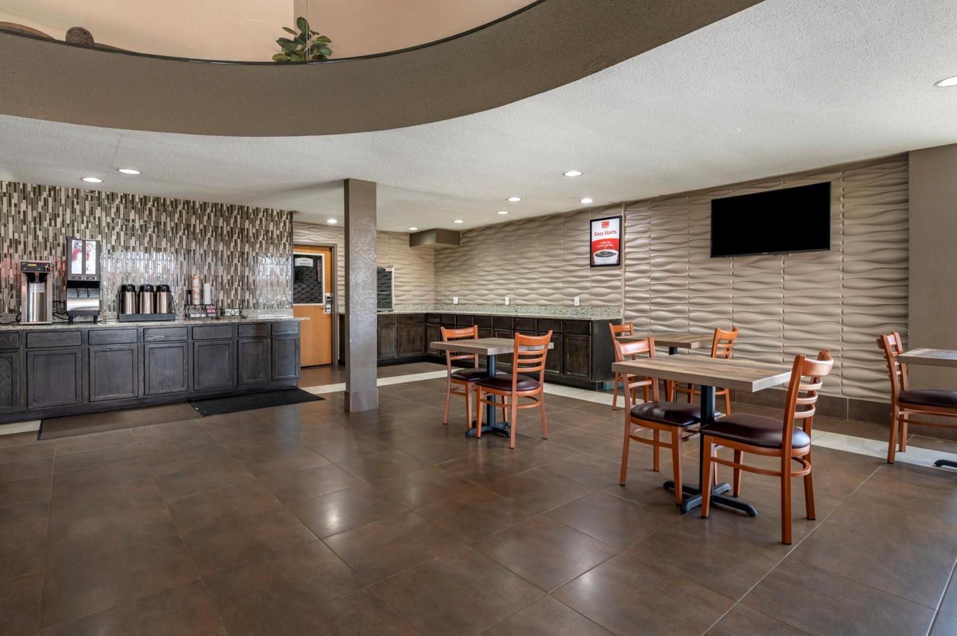 Econo Lodge Lafayette near University photo 40