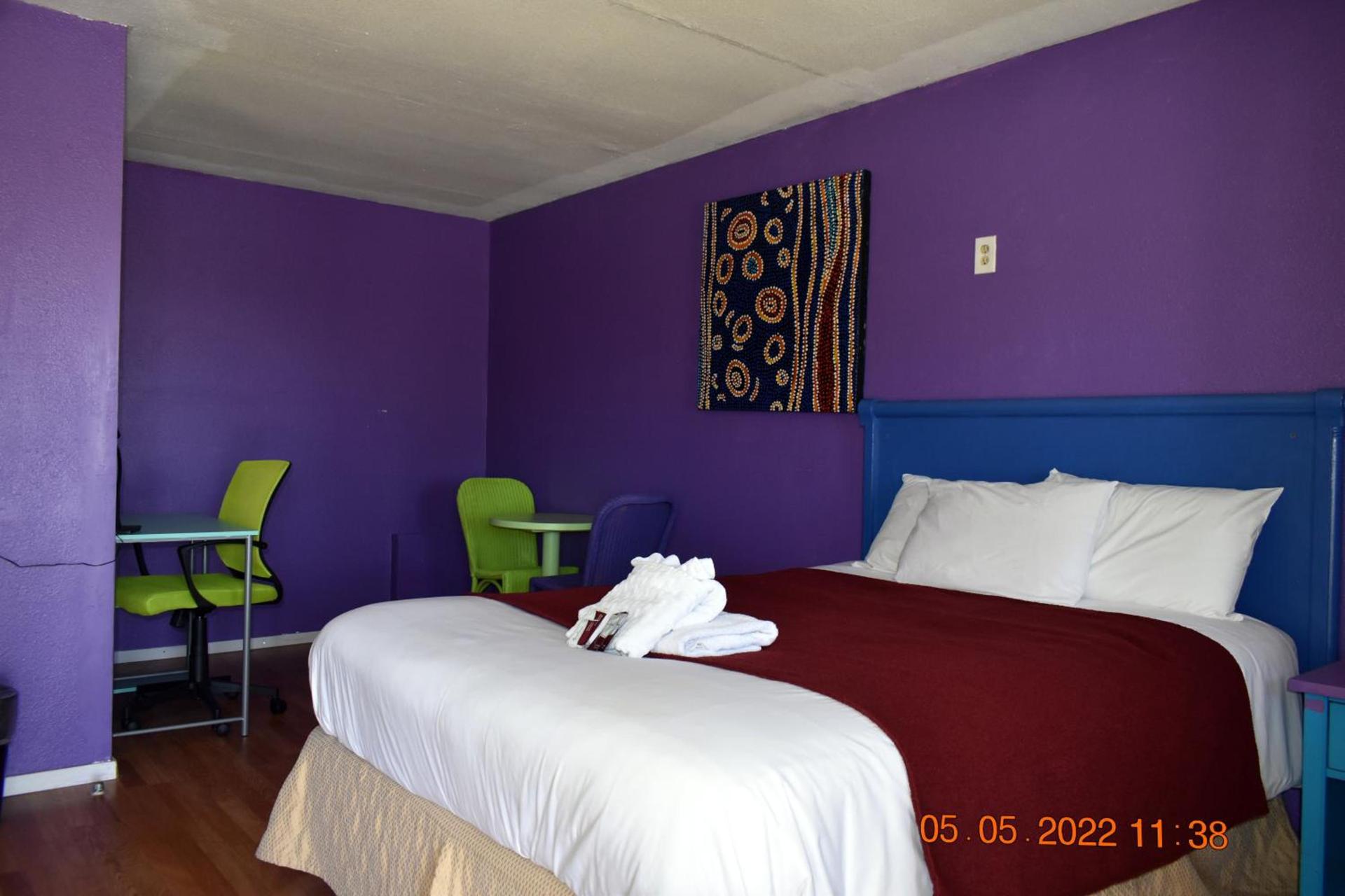 9 Palms Inn photo 11