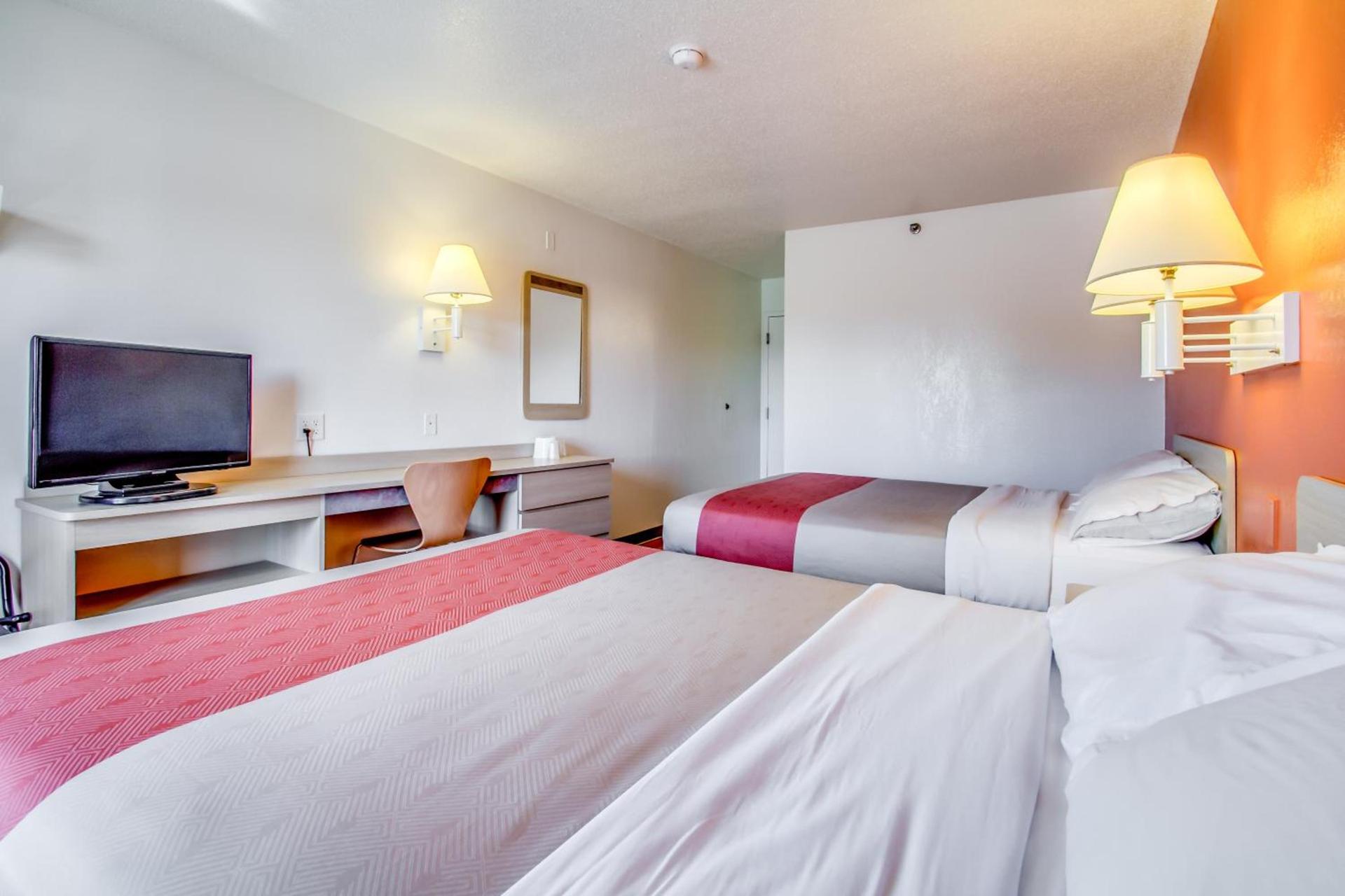 Motel 6-Amherst, NY - Buffalo photo 16
