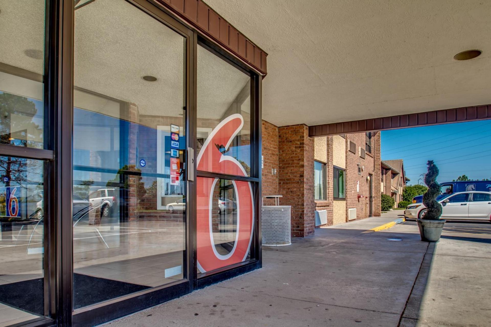 Motel 6-Amherst, NY - Buffalo photo 18