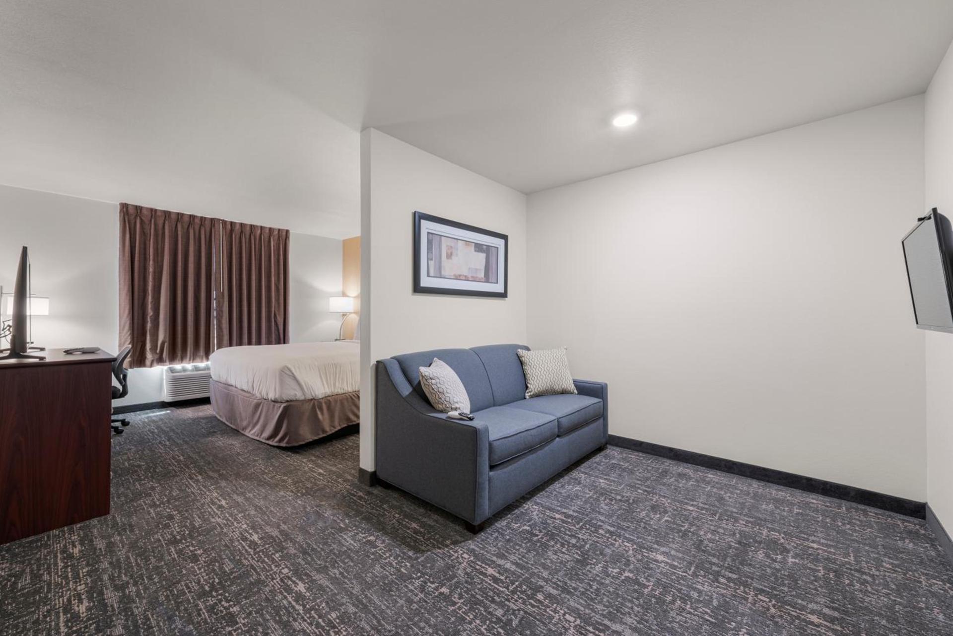 Cobblestone Hotel & Suites - Urbana photo 17