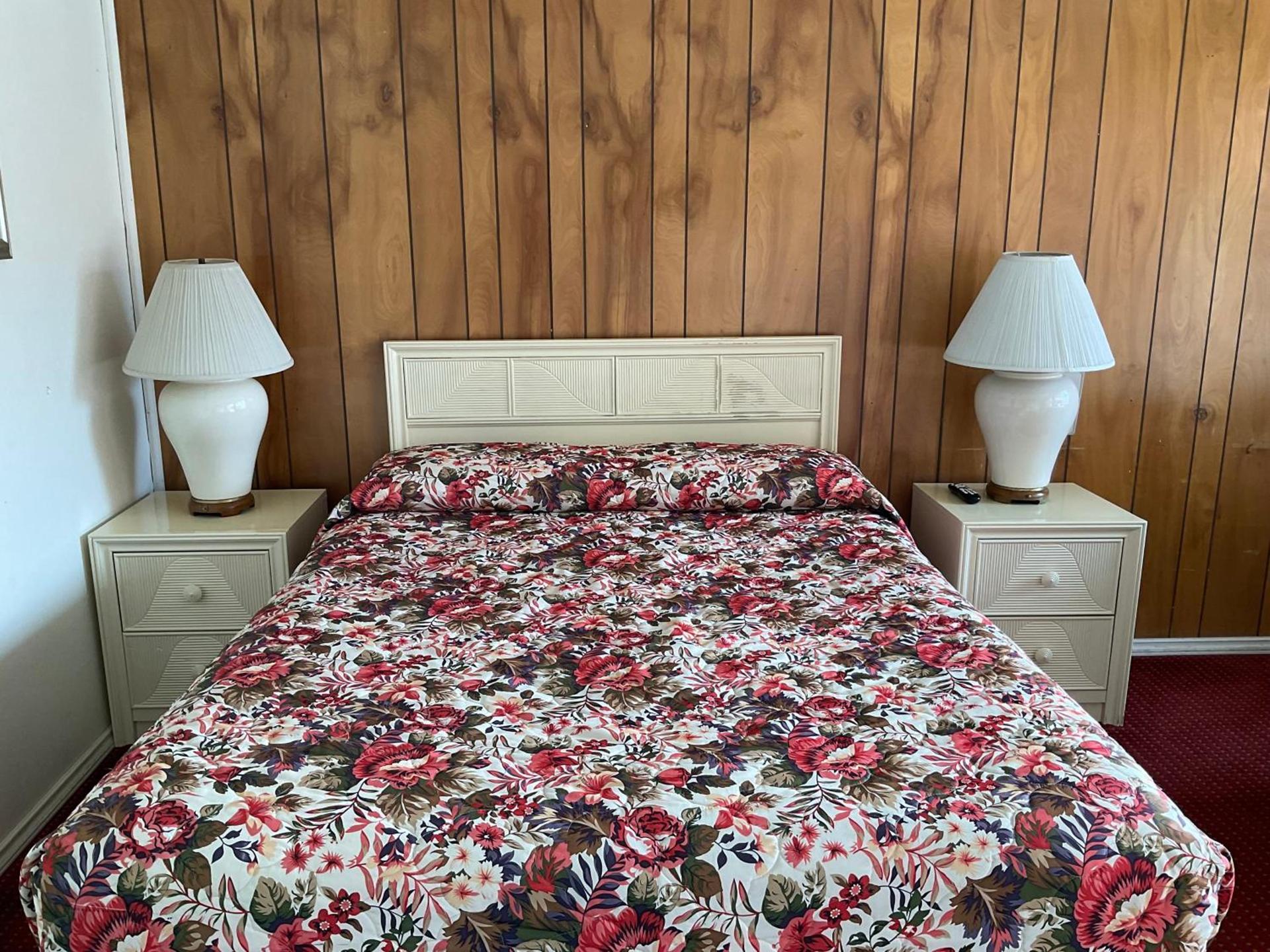 Front Street Inn photo 31
