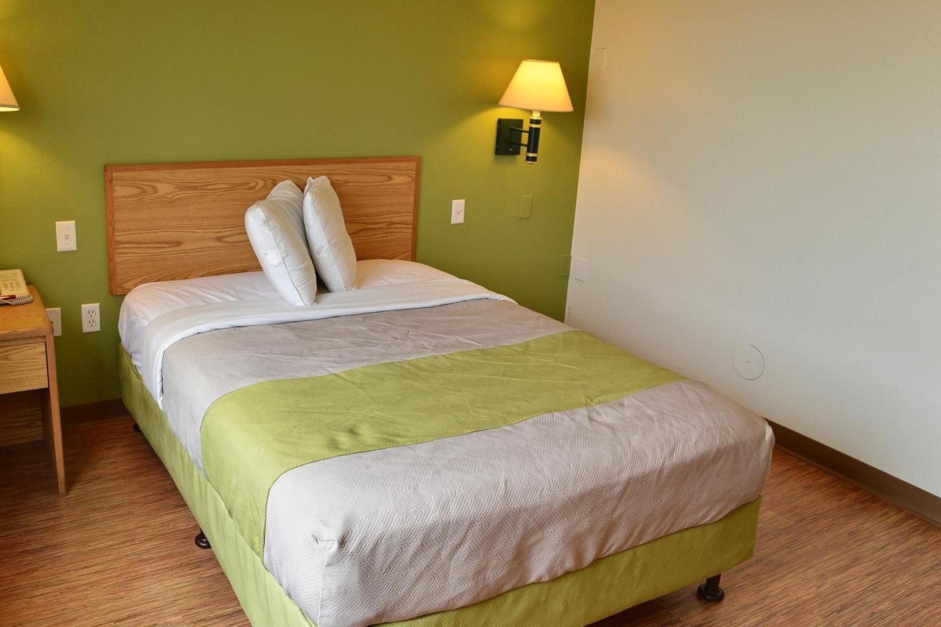 Motel 6-Billings, MT - North photo 9