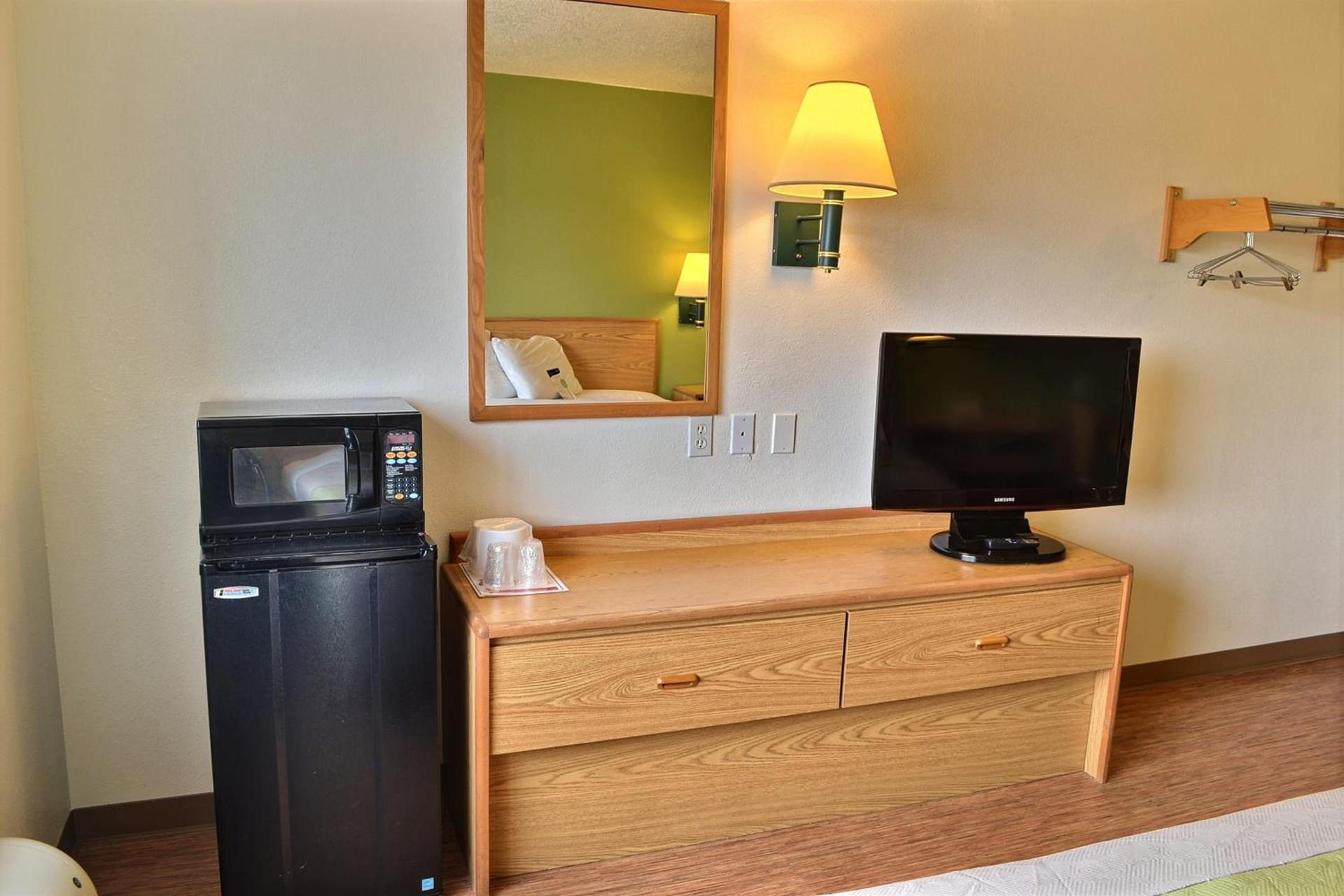 Motel 6-Billings, MT - North photo 13