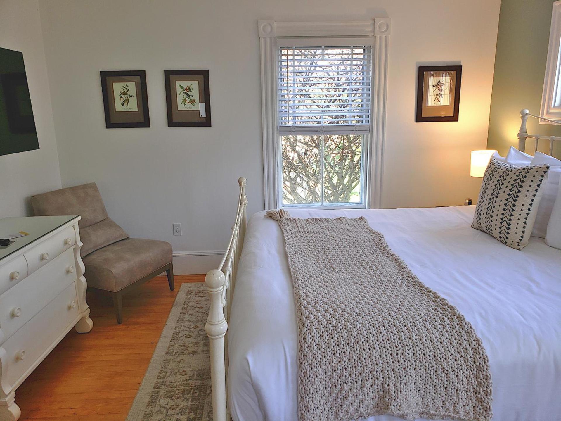 Sand Bar Cottage Inn photo 21