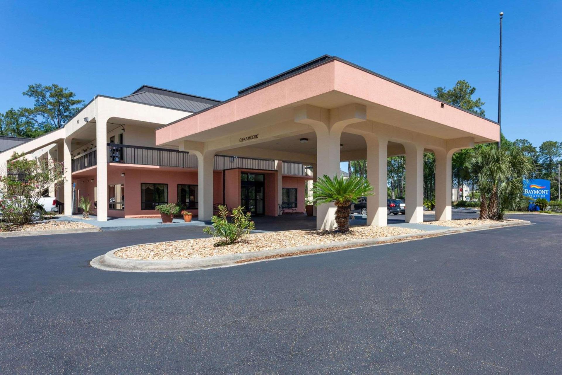 Baymont by Wyndham Tallahassee photo 23