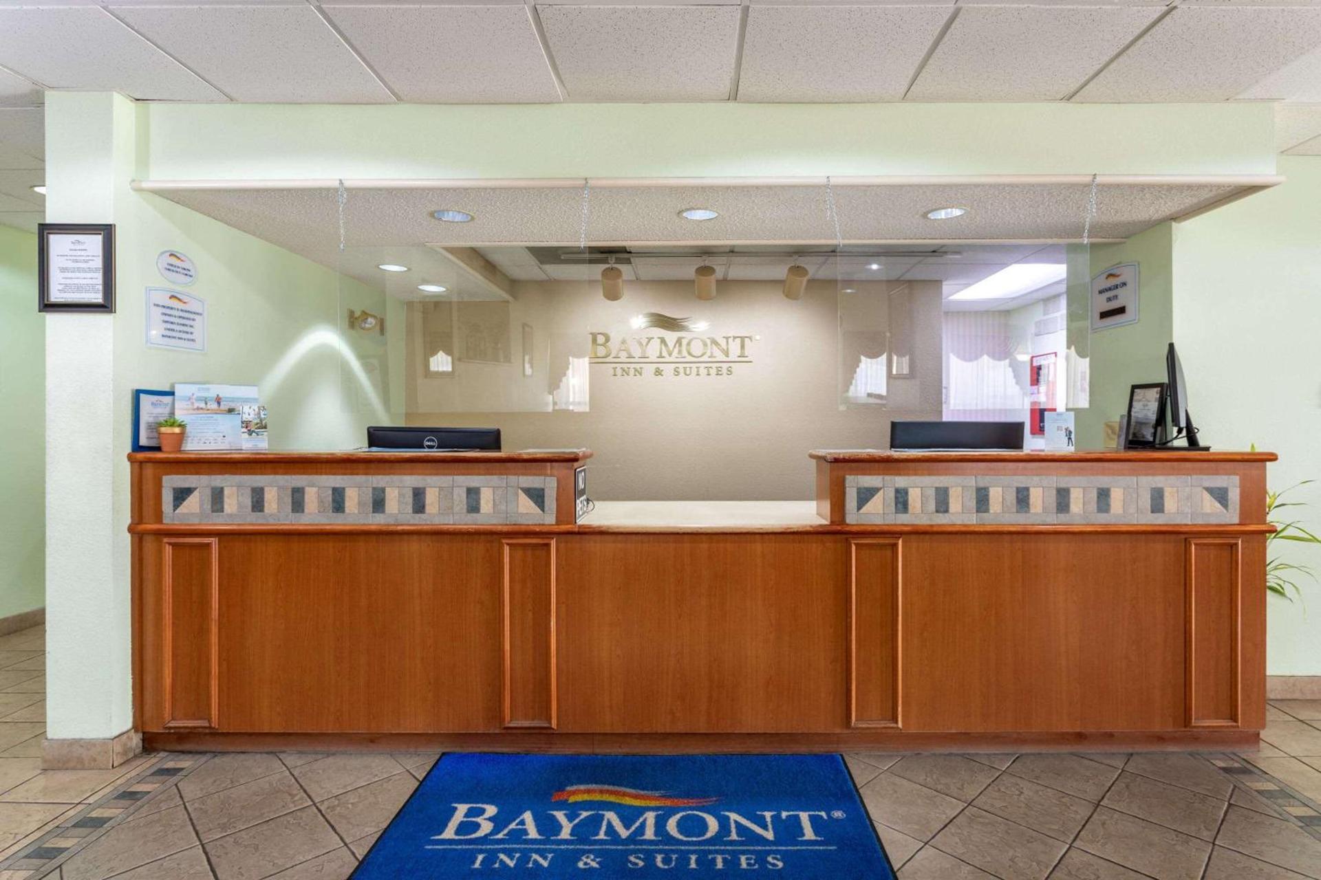 Baymont by Wyndham Tallahassee photo 9