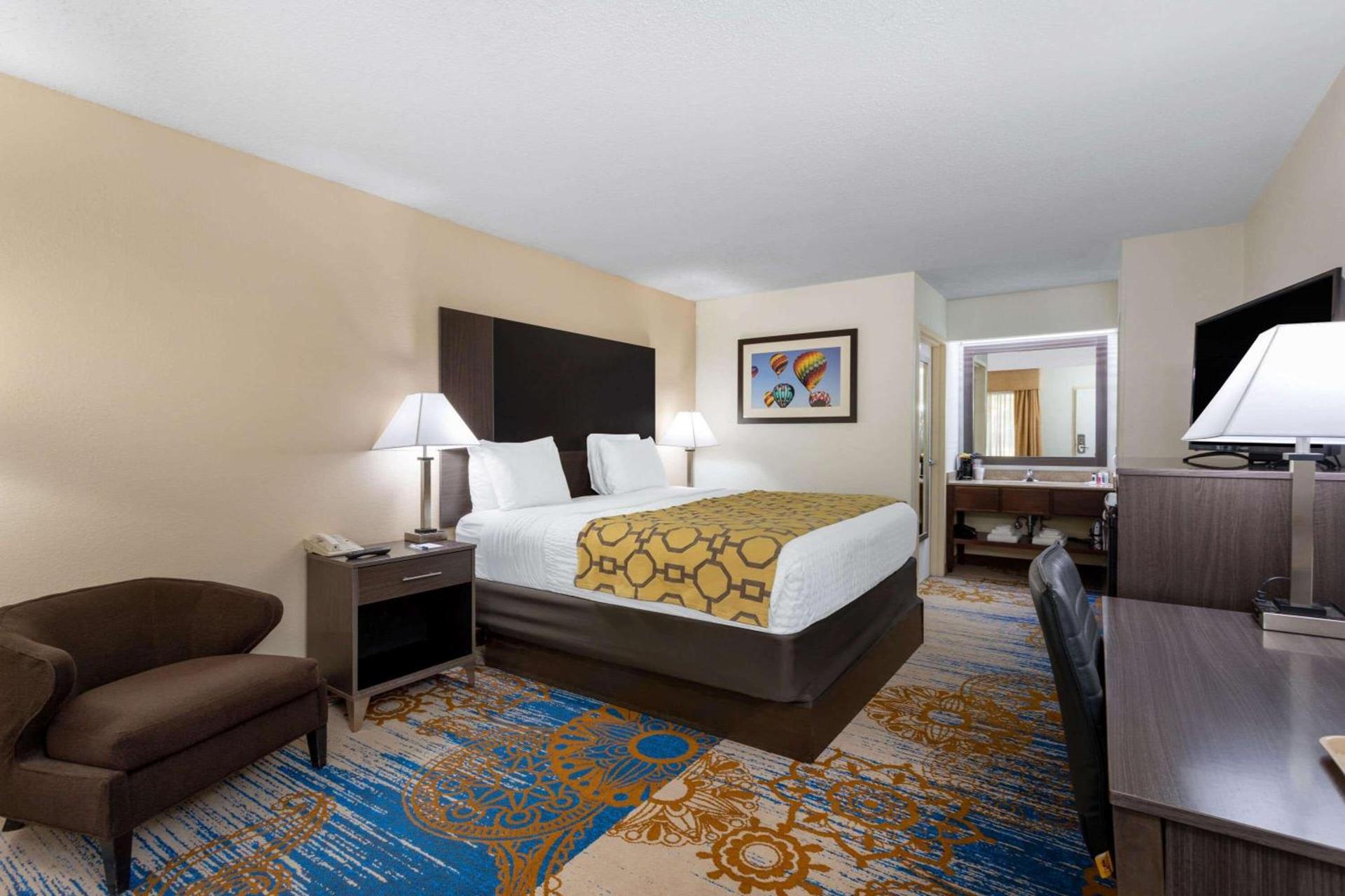 Baymont by Wyndham Tallahassee photo 20