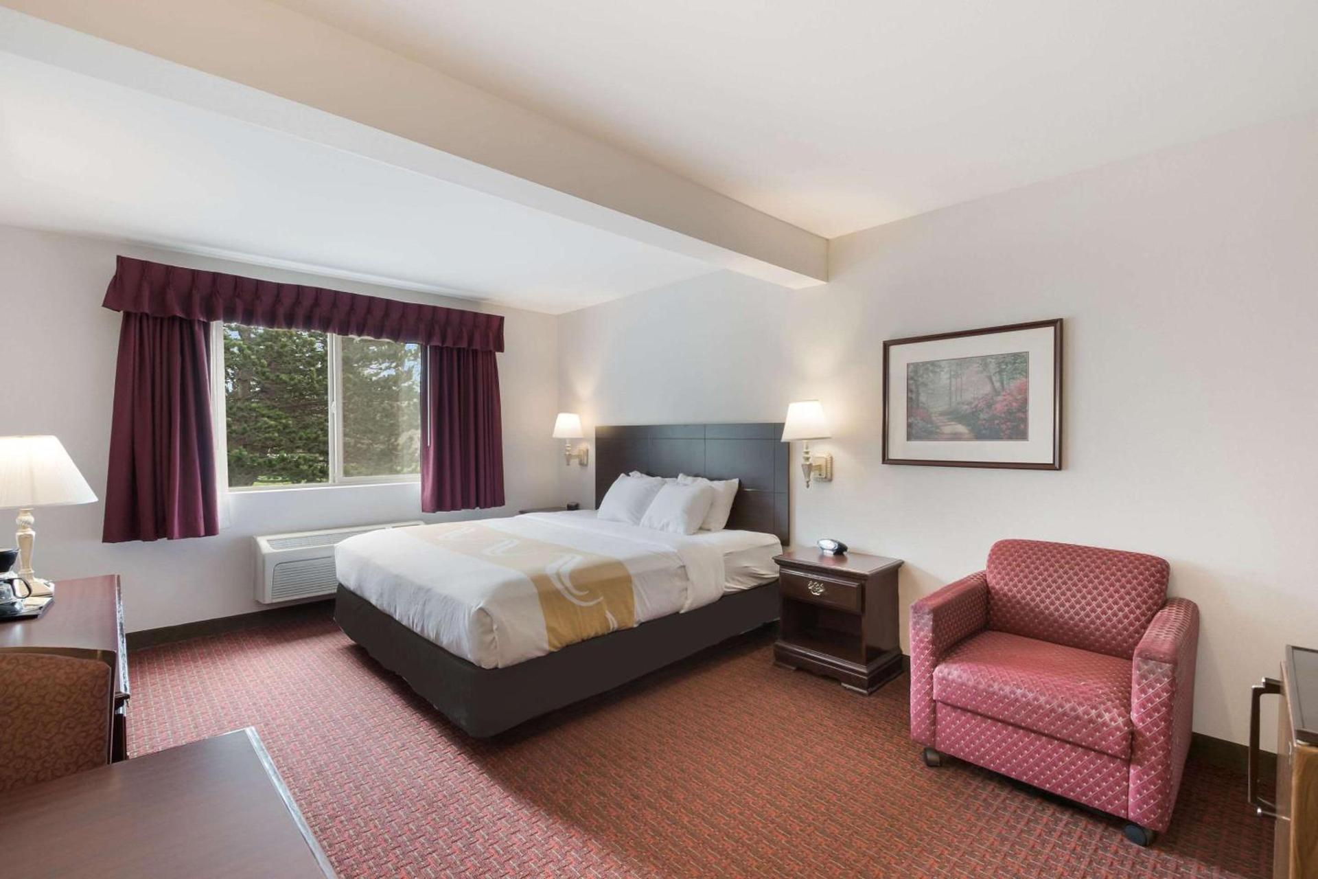 Quality Inn Grand Suites Bellingham photo 12