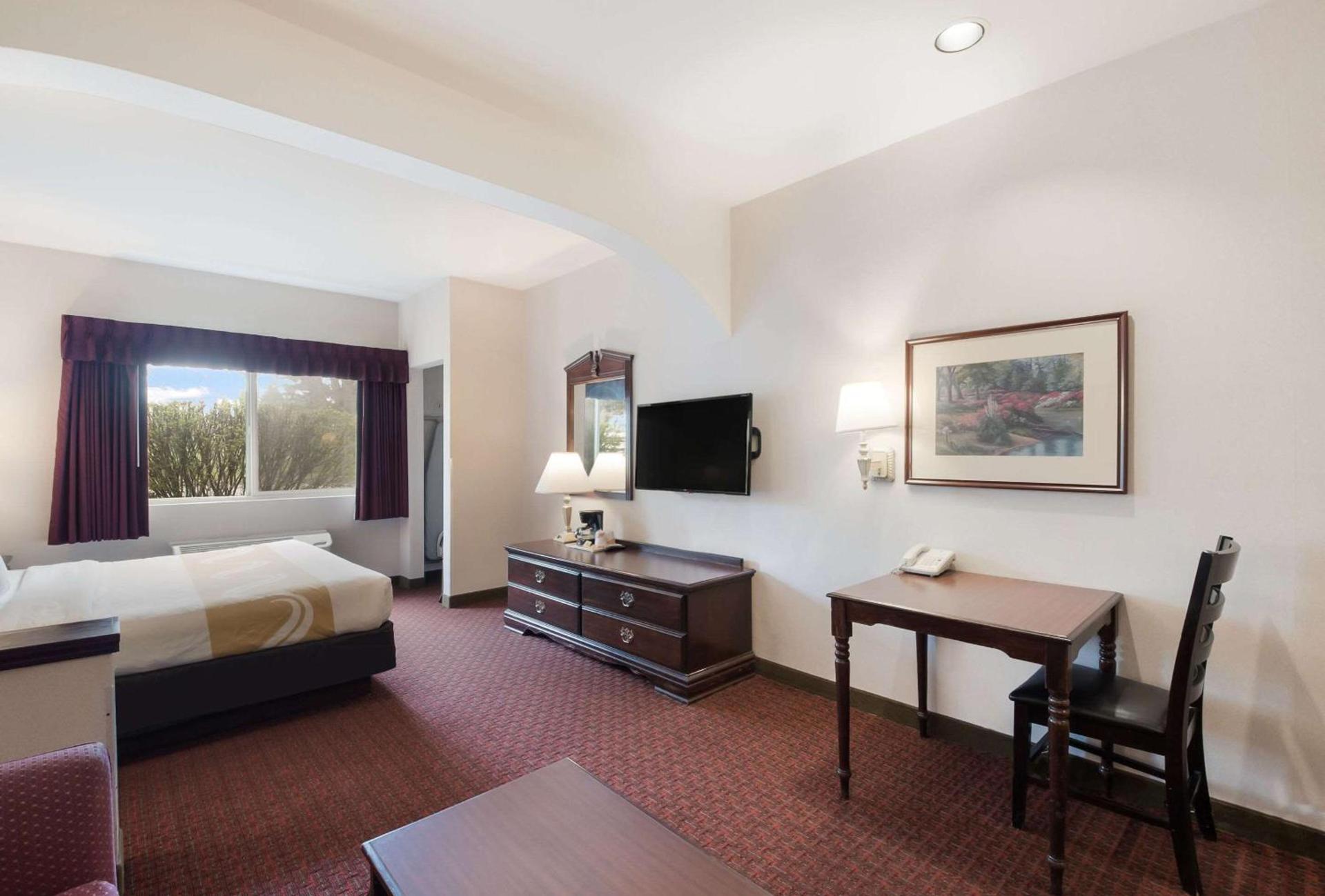 Quality Inn Grand Suites Bellingham photo 27