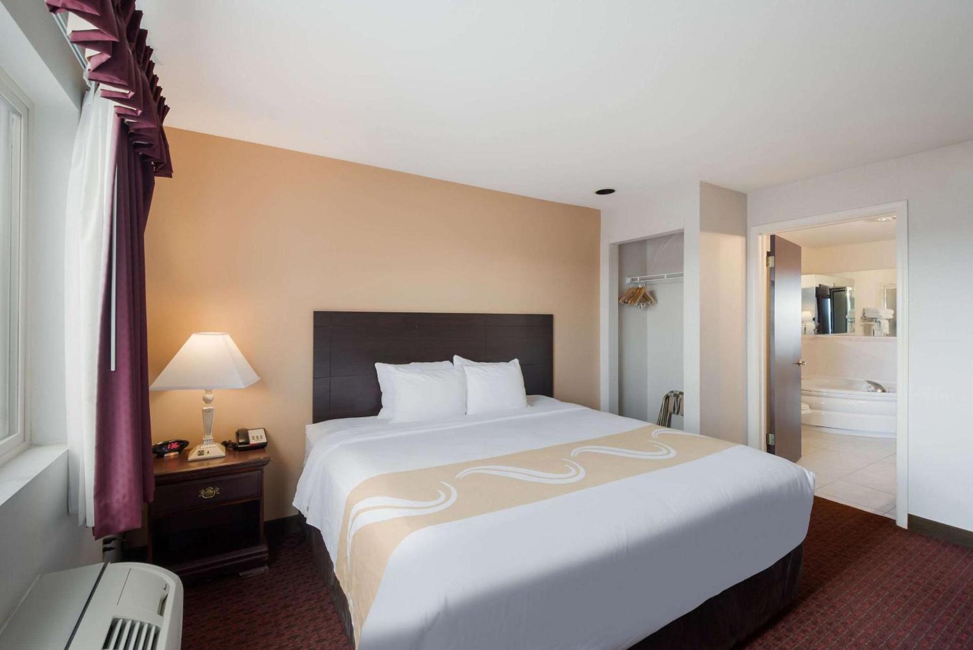 Quality Inn Grand Suites Bellingham photo 32