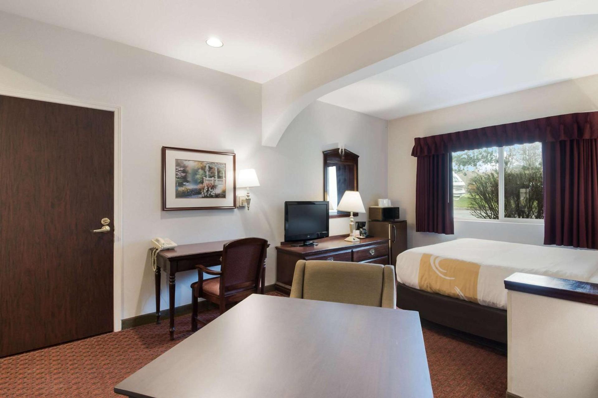 Quality Inn Grand Suites Bellingham photo 40