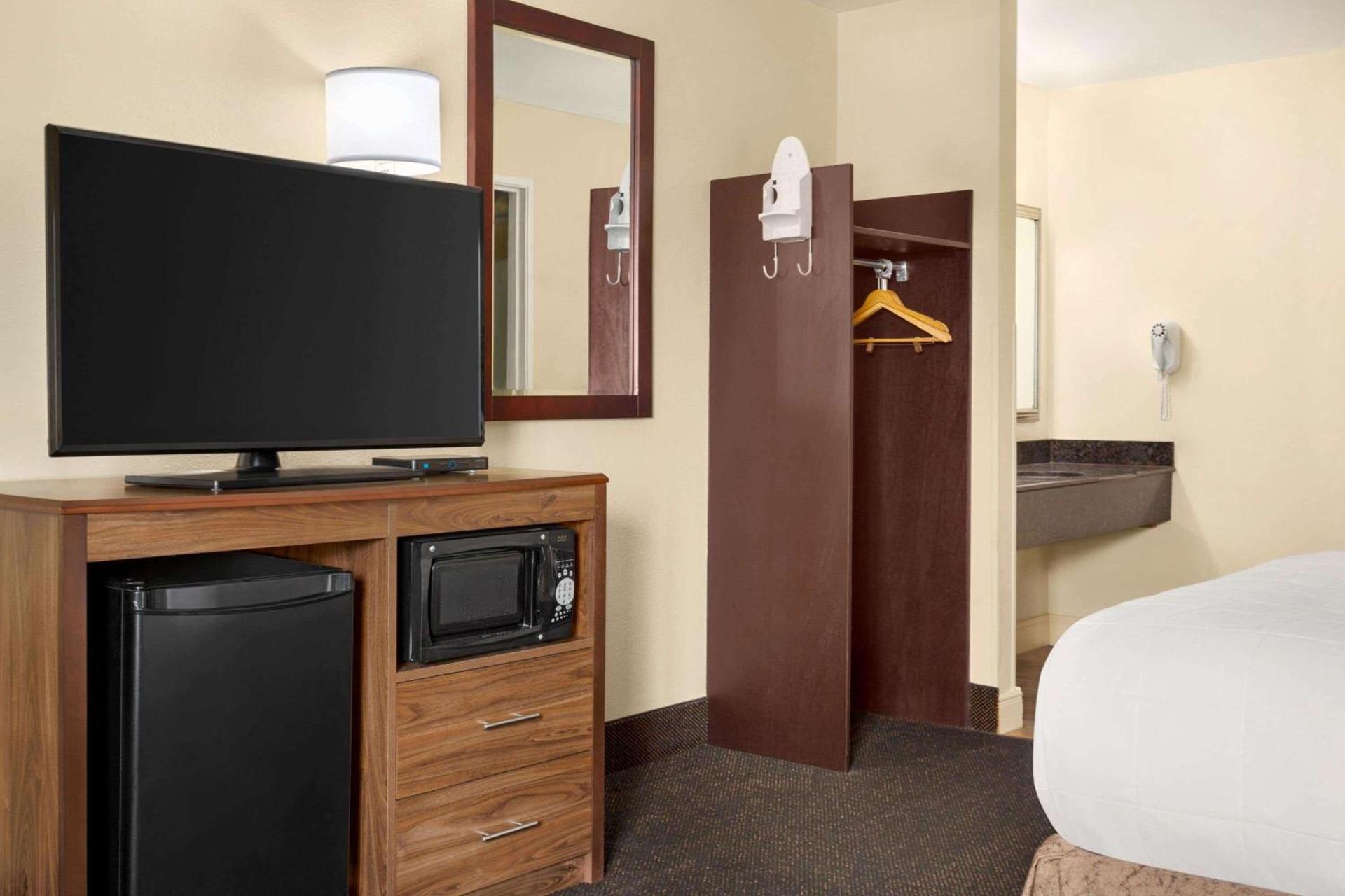 Luxe Hotel Nashville Airport photo 22