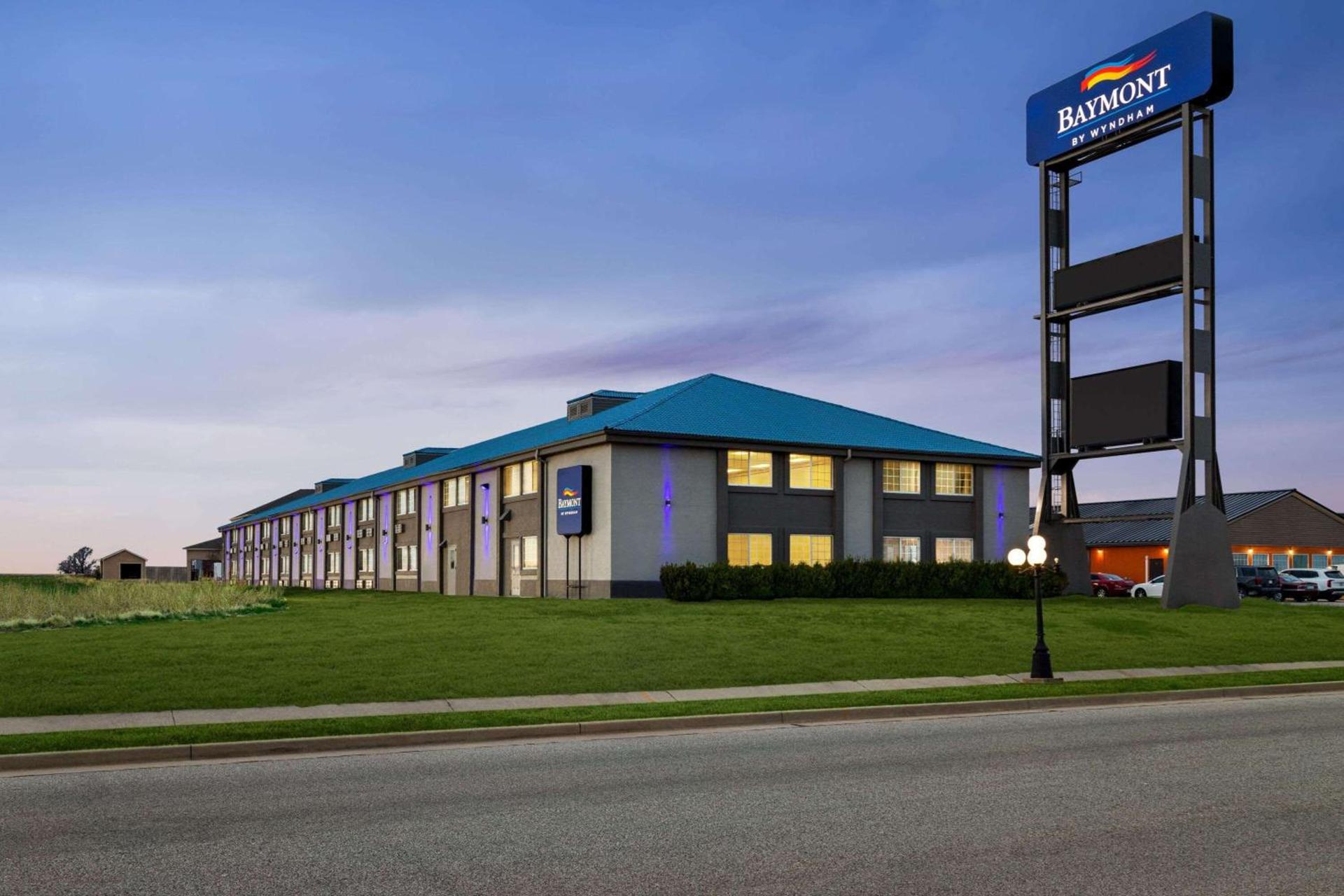 Baymont by Wyndham Blackwell I-35 photo 3
