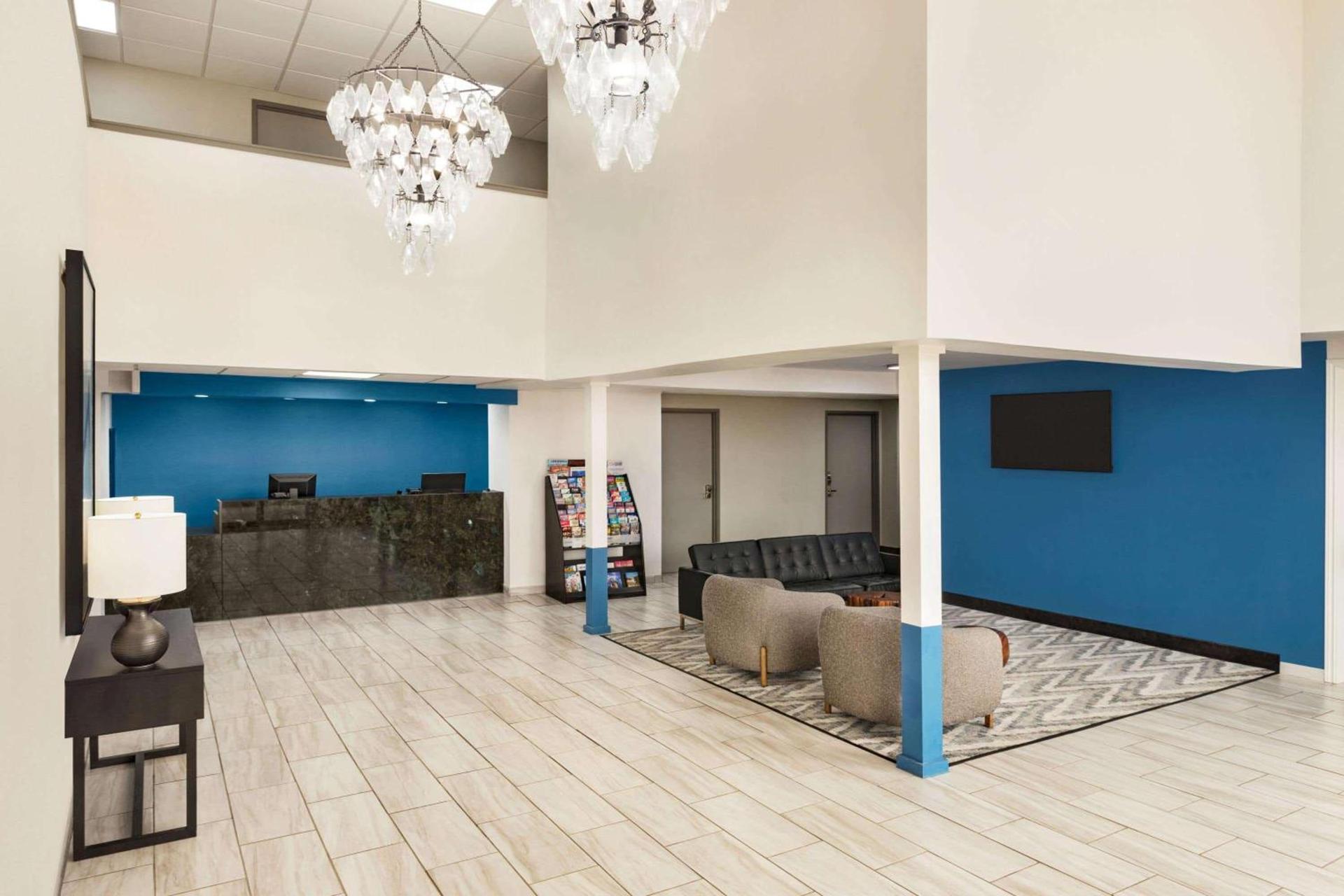 Baymont by Wyndham Blackwell I-35 photo 6
