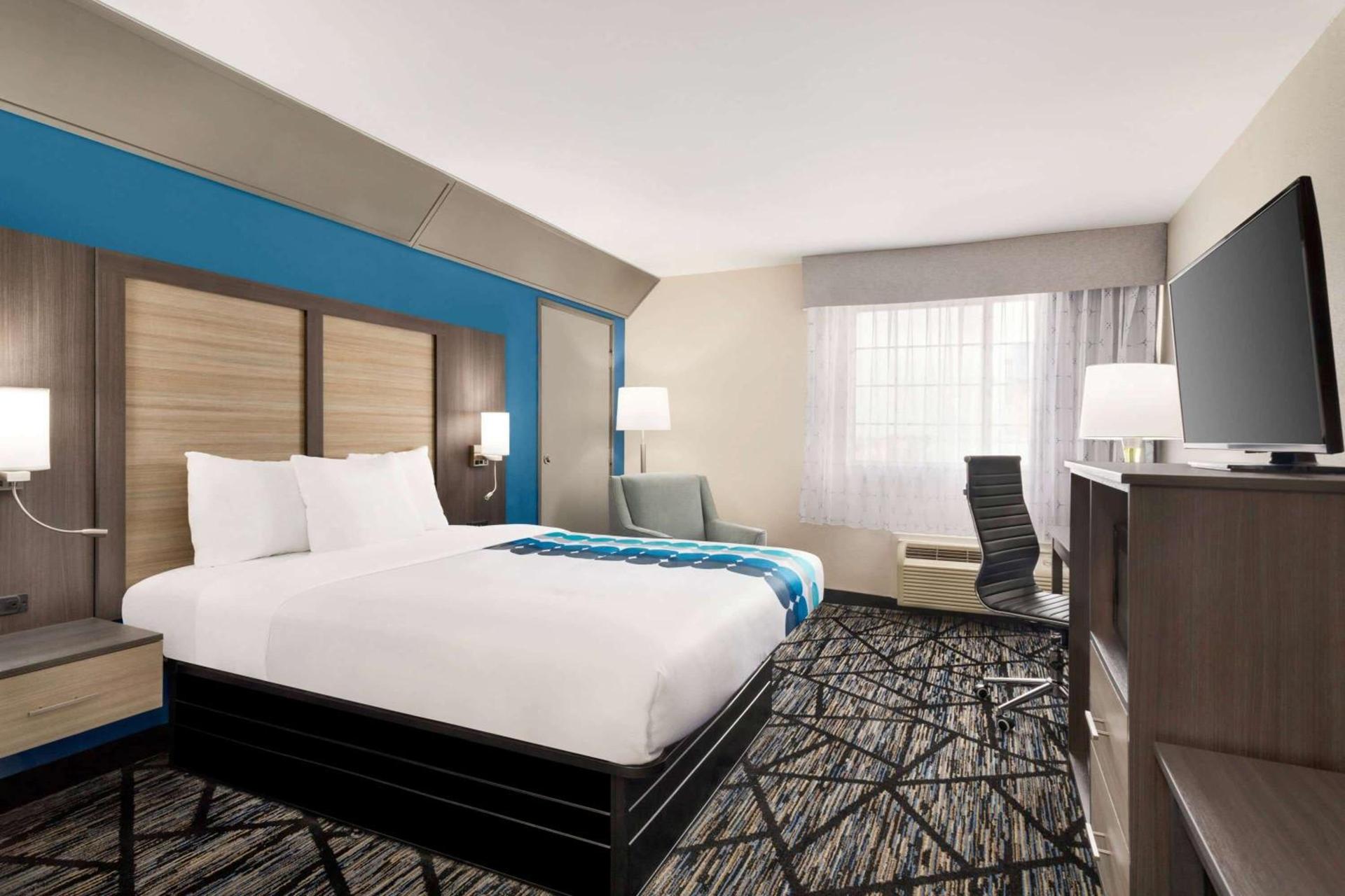 Baymont by Wyndham Blackwell I-35 photo 16