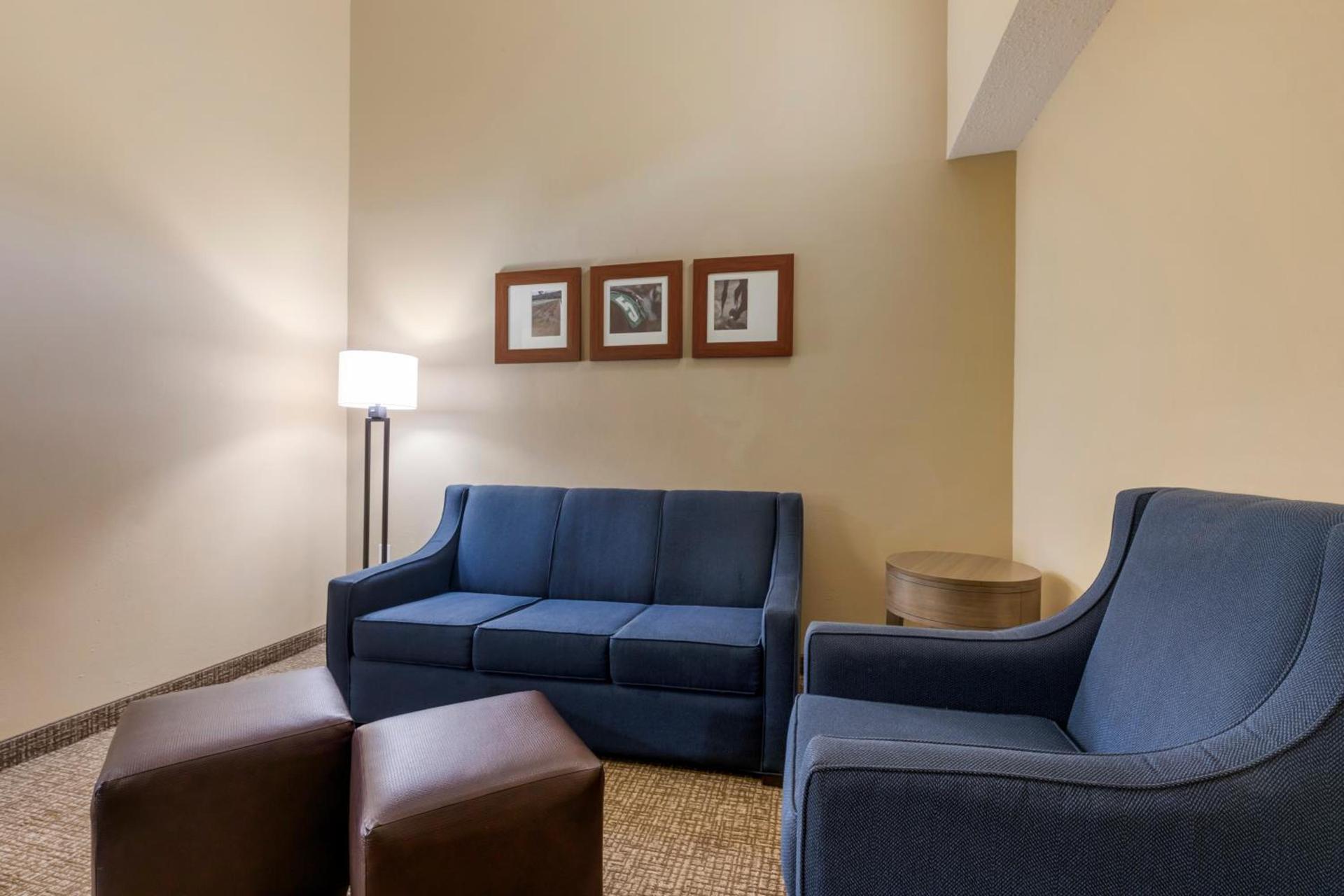 Comfort Suites DFW Airport photo 41