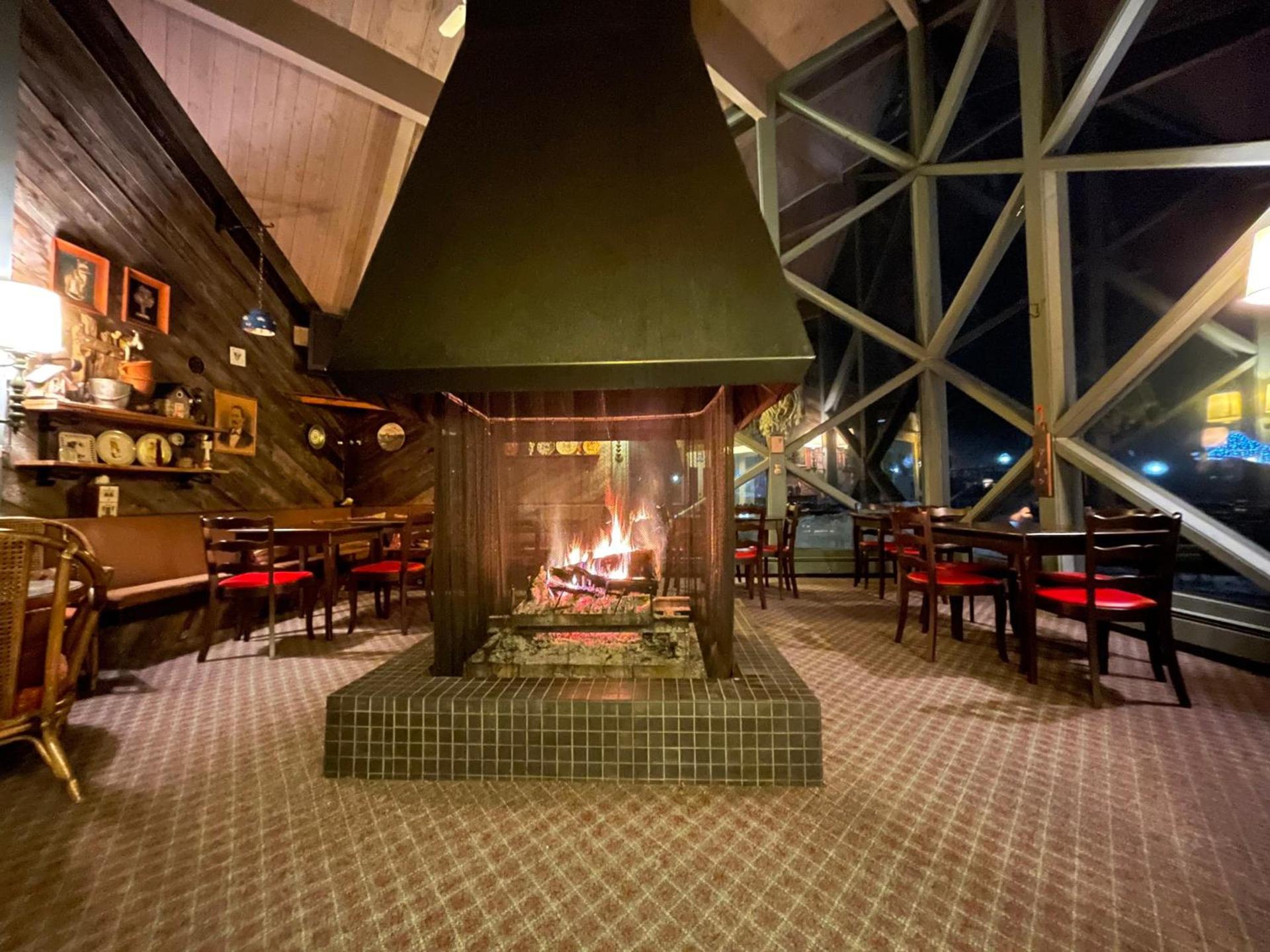 Toll Road Inn photo 4