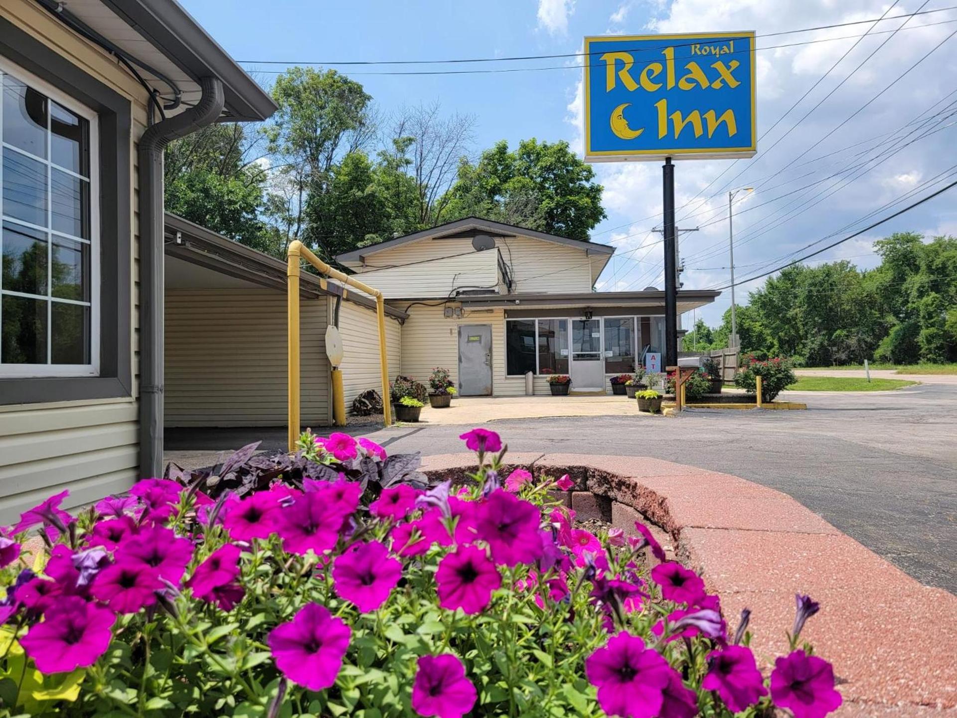 Royal Relax Inn photo 17