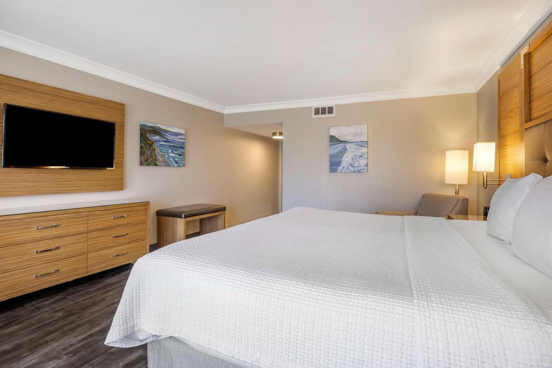 The Encinitan Hotel & Suites photo 26