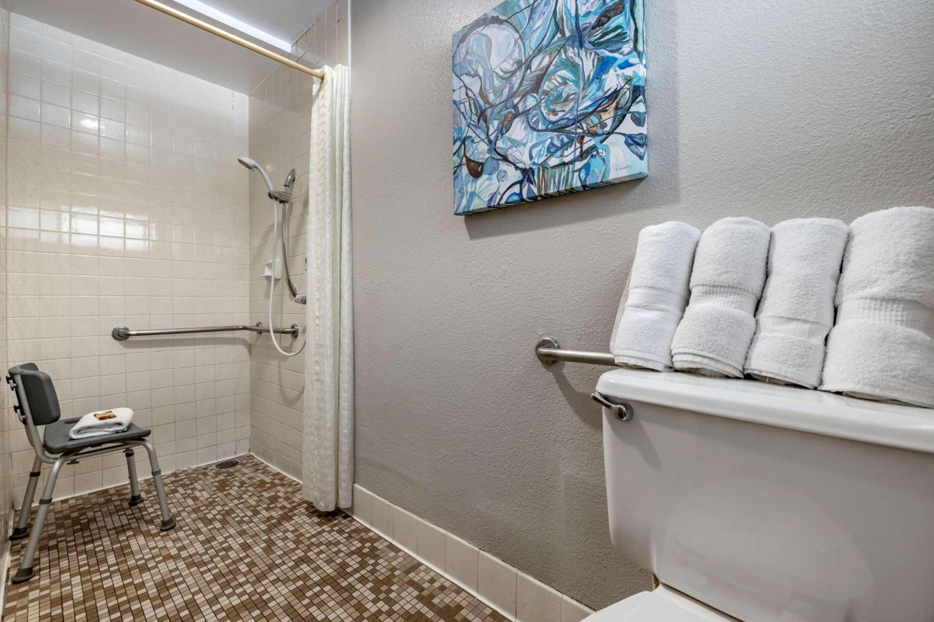 The Encinitan Hotel & Suites photo 36