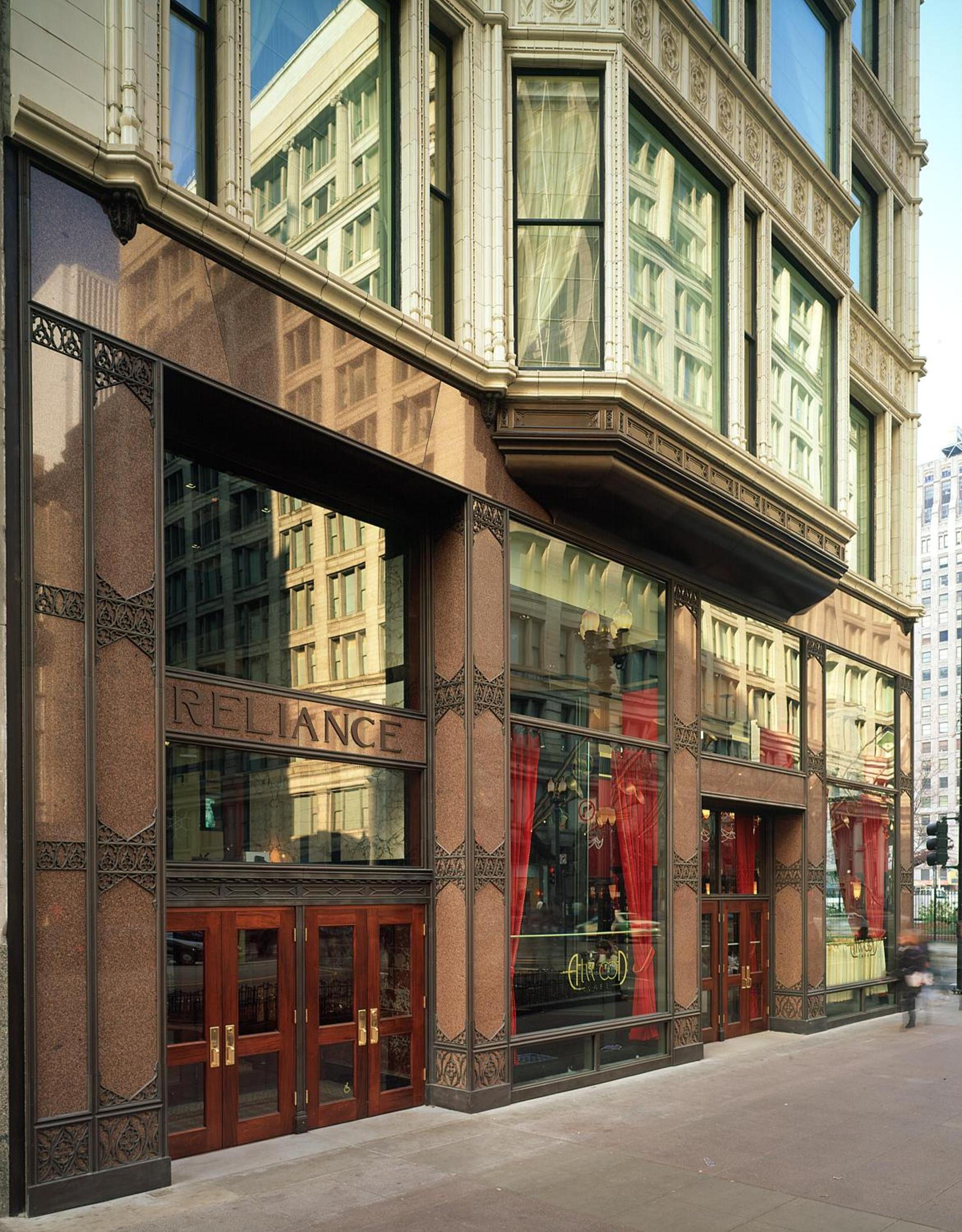 Staypineapple, An Iconic Hotel, The Loop photo 9