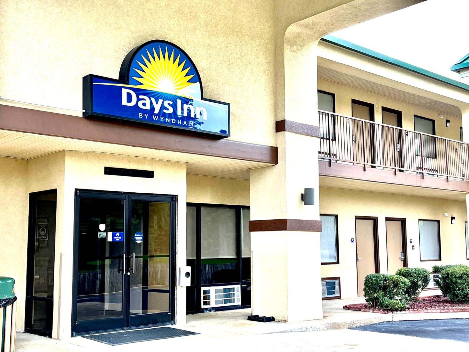 Days Inn by Wyndham North Little Rock Maumelle photo 38