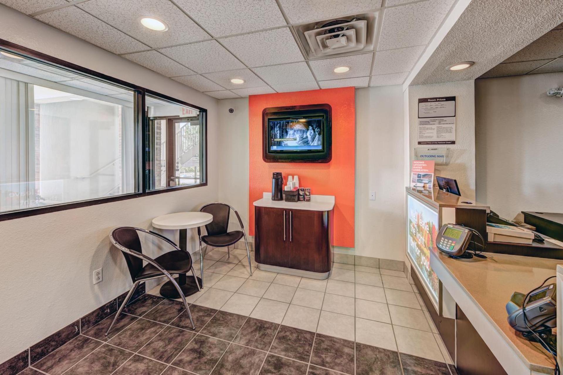 Motel 6-Niantic, CT - New London photo 53