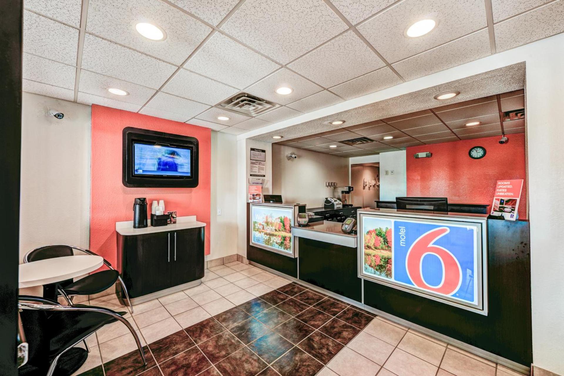Motel 6-Niantic, CT - New London photo 39