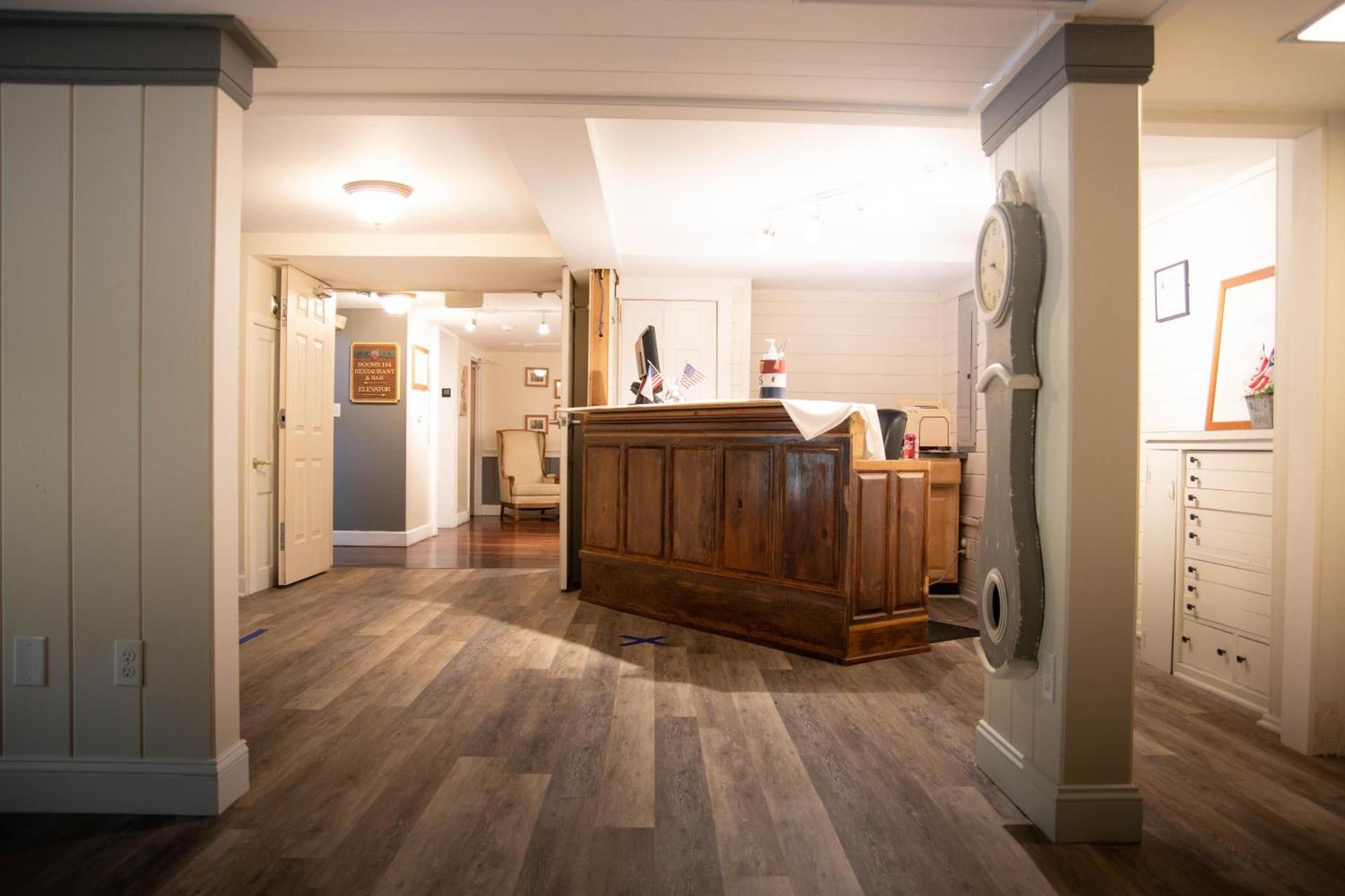 Inn at Crestwood photo 15