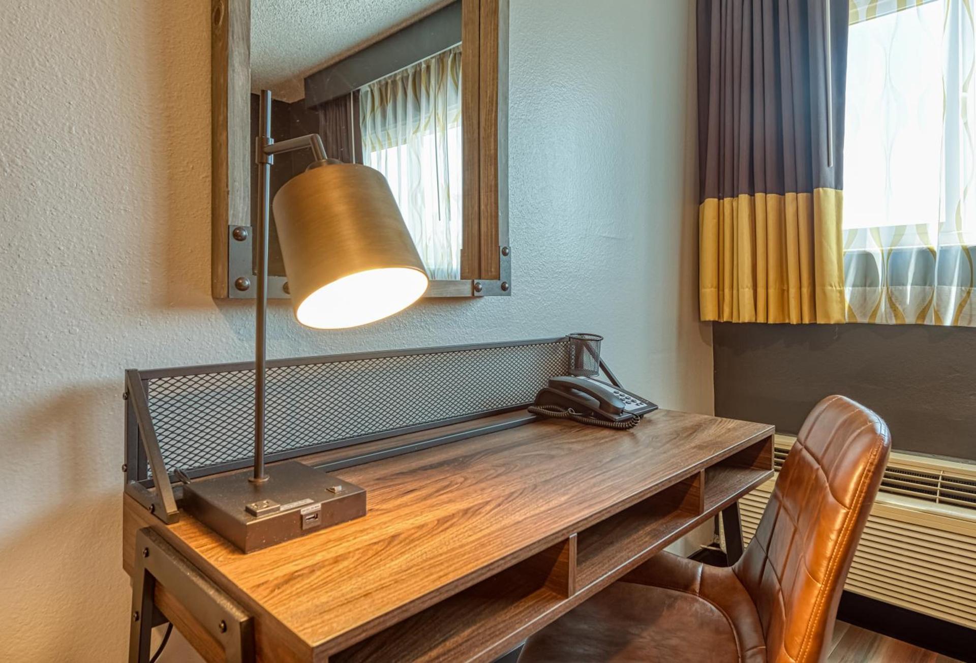 La Mirage Inn - Hollywood photo 29