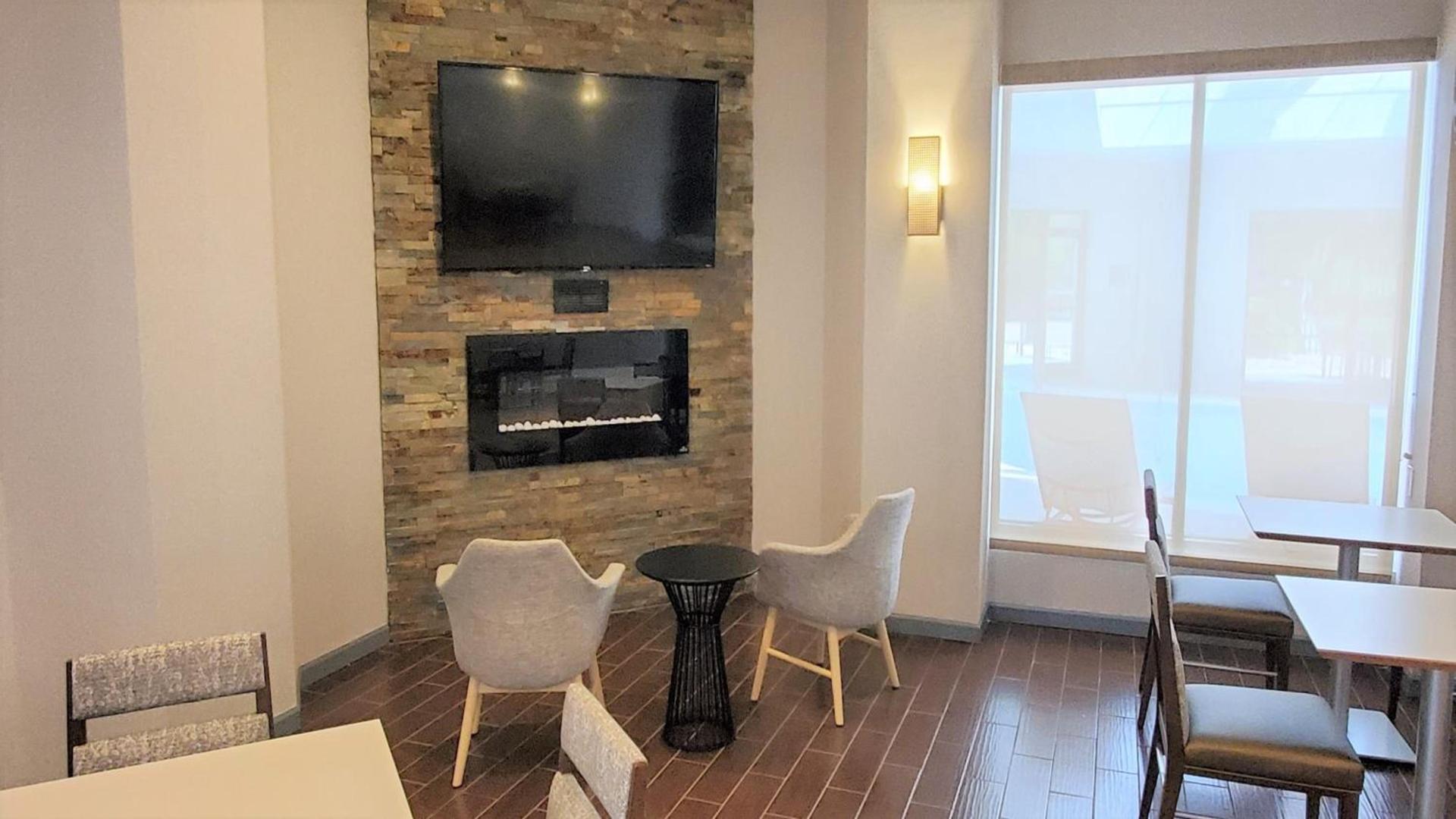 Holiday Inn Staunton Conference Center by IHG photo 25
