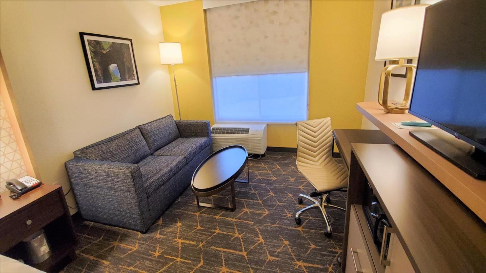 Holiday Inn Staunton Conference Center by IHG photo 29