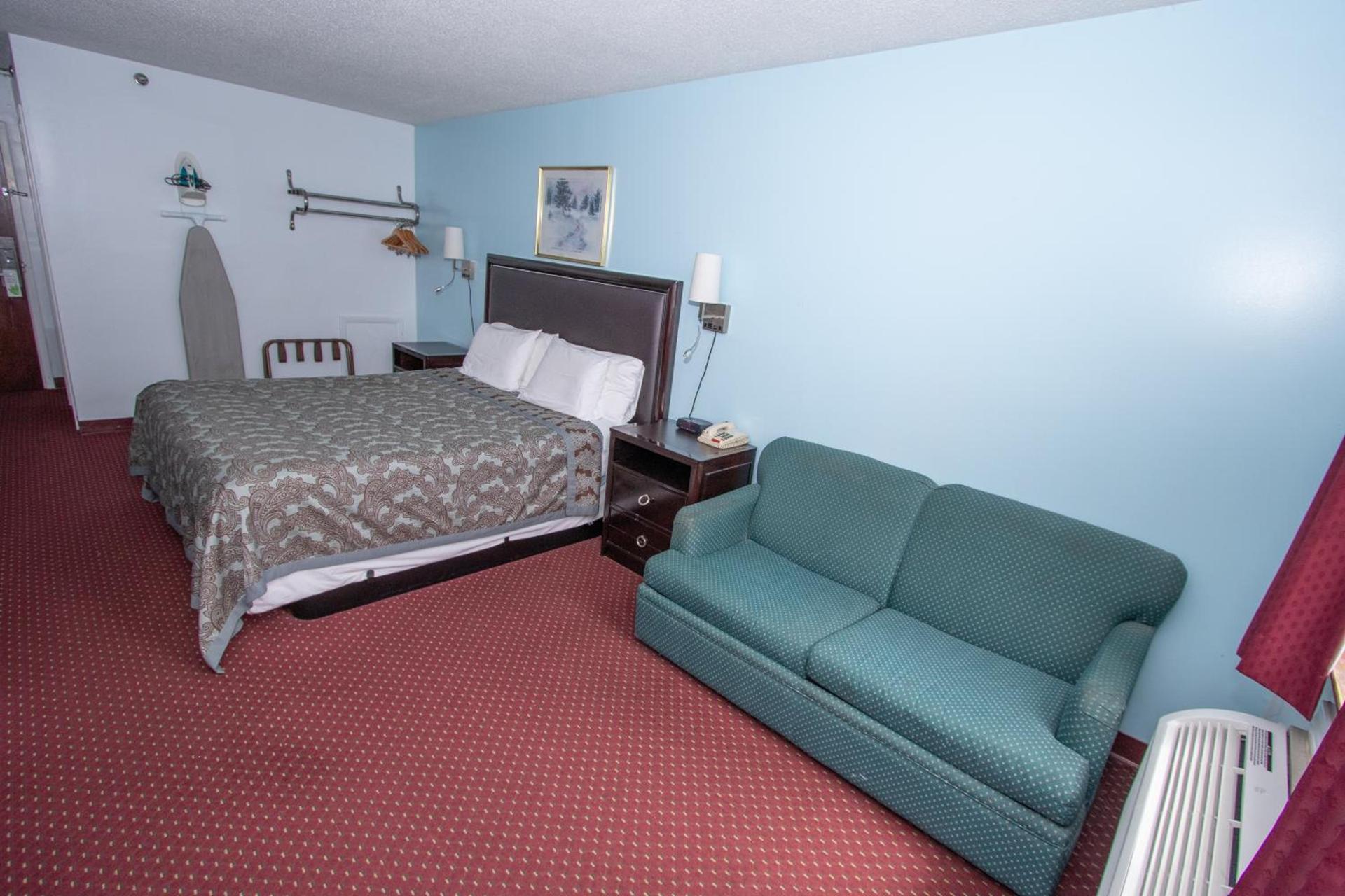 Eastbrook Inn photo 13