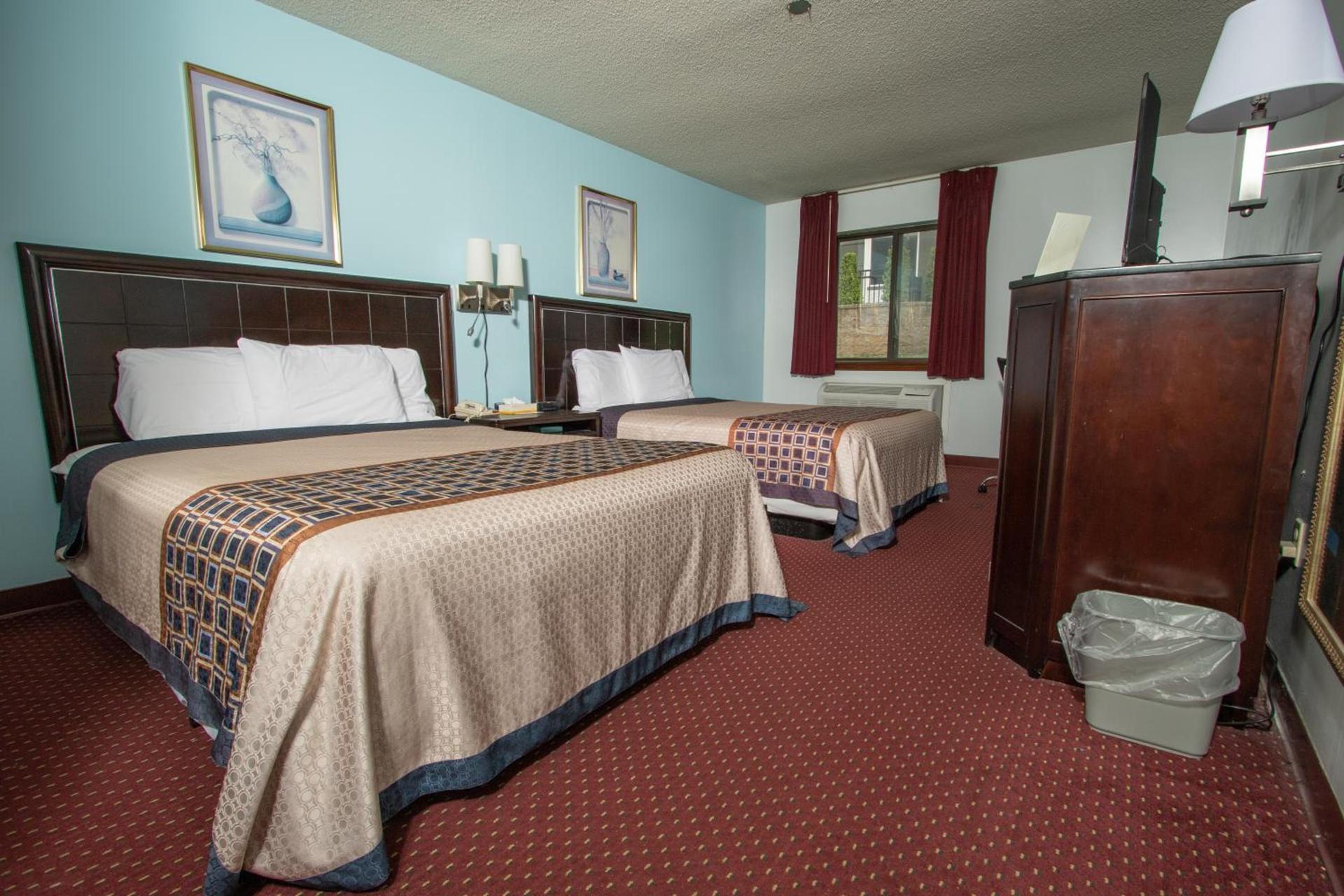 Eastbrook Inn photo 18