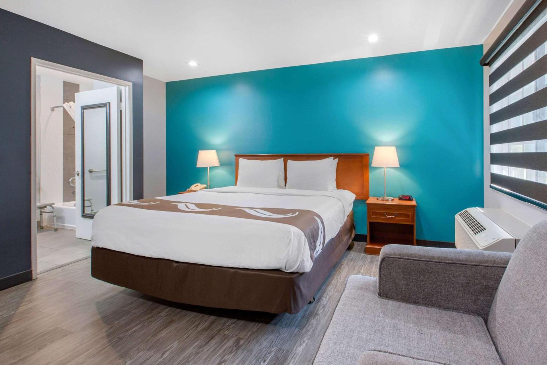 Quality Inn Near Hollywood Walk of Fame photo 4