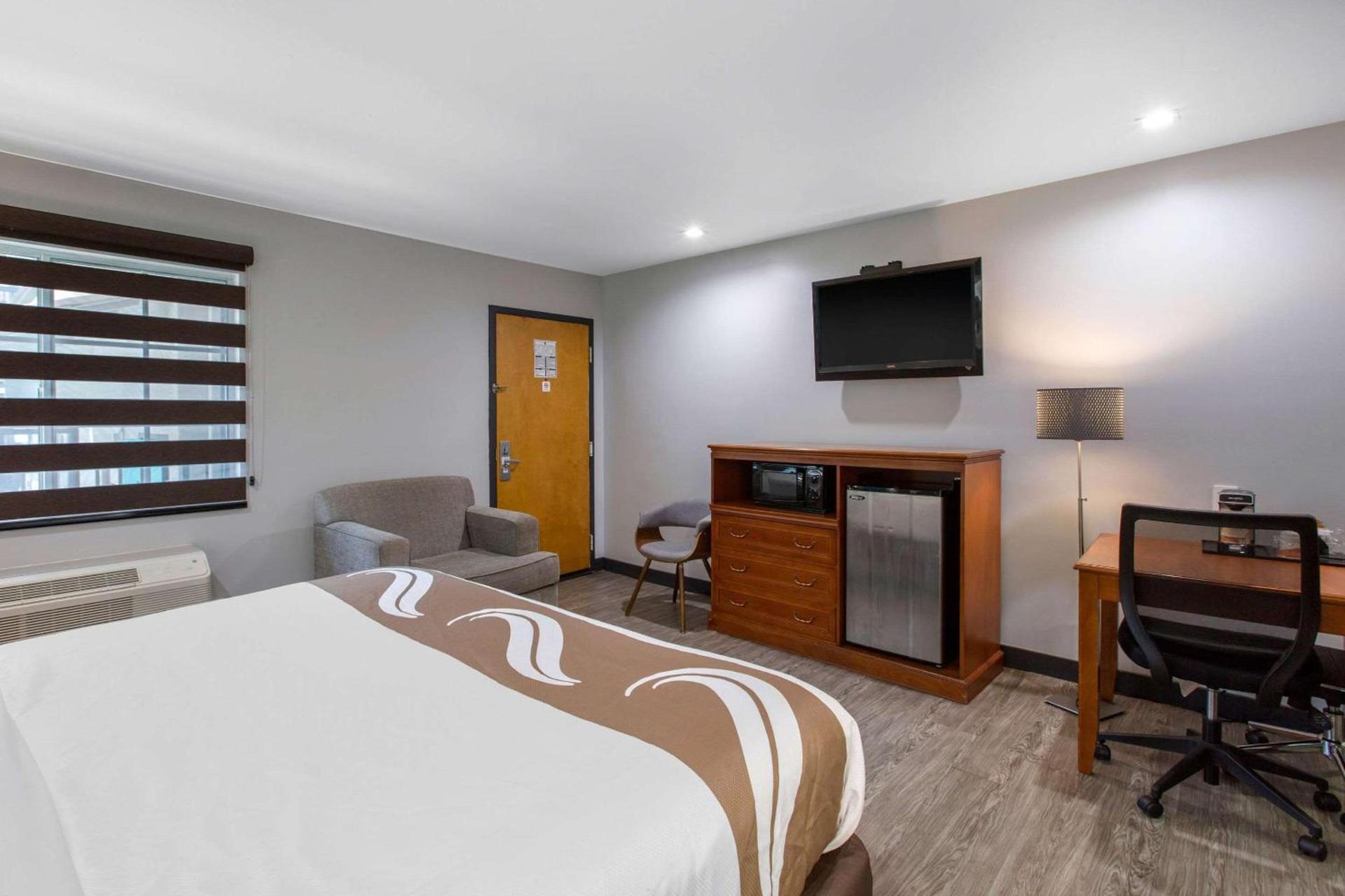 Quality Inn Near Hollywood Walk of Fame photo 7