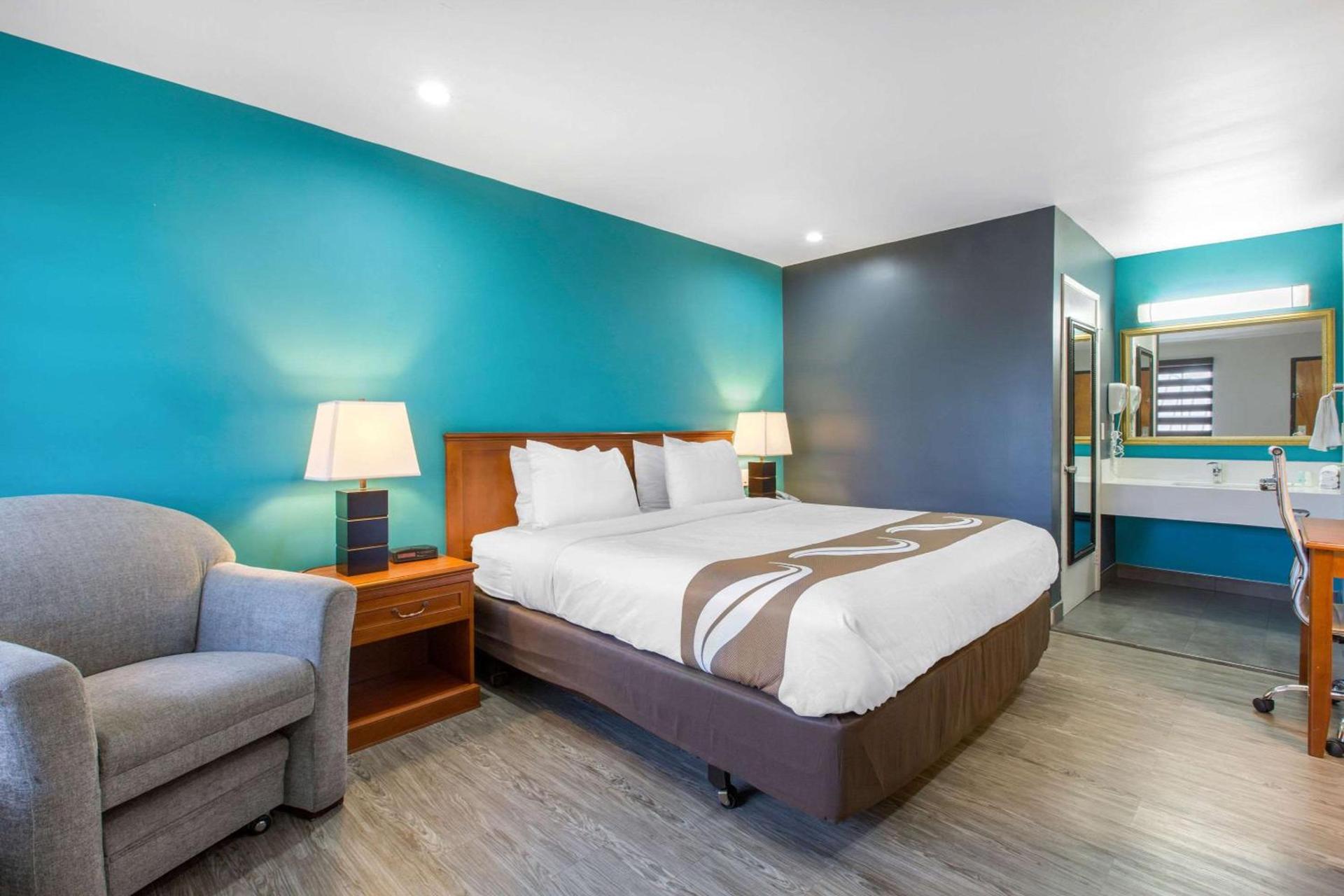 Quality Inn Near Hollywood Walk of Fame photo 12