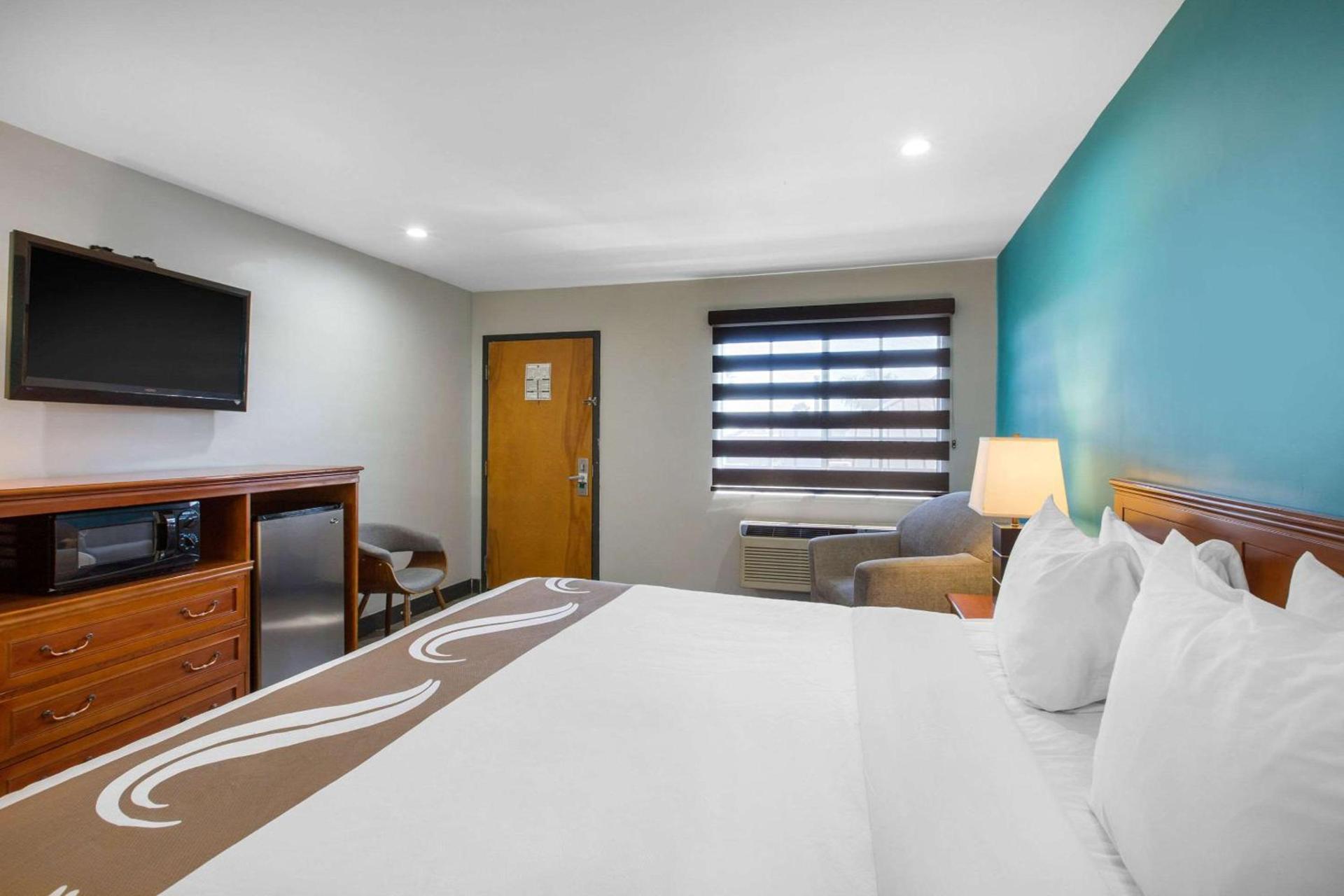 Quality Inn Near Hollywood Walk of Fame photo 13