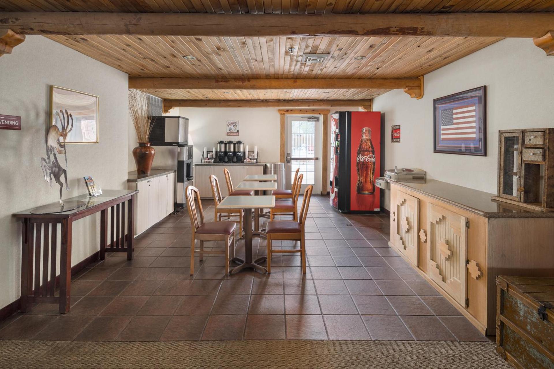 River Canyon Lodge photo 6