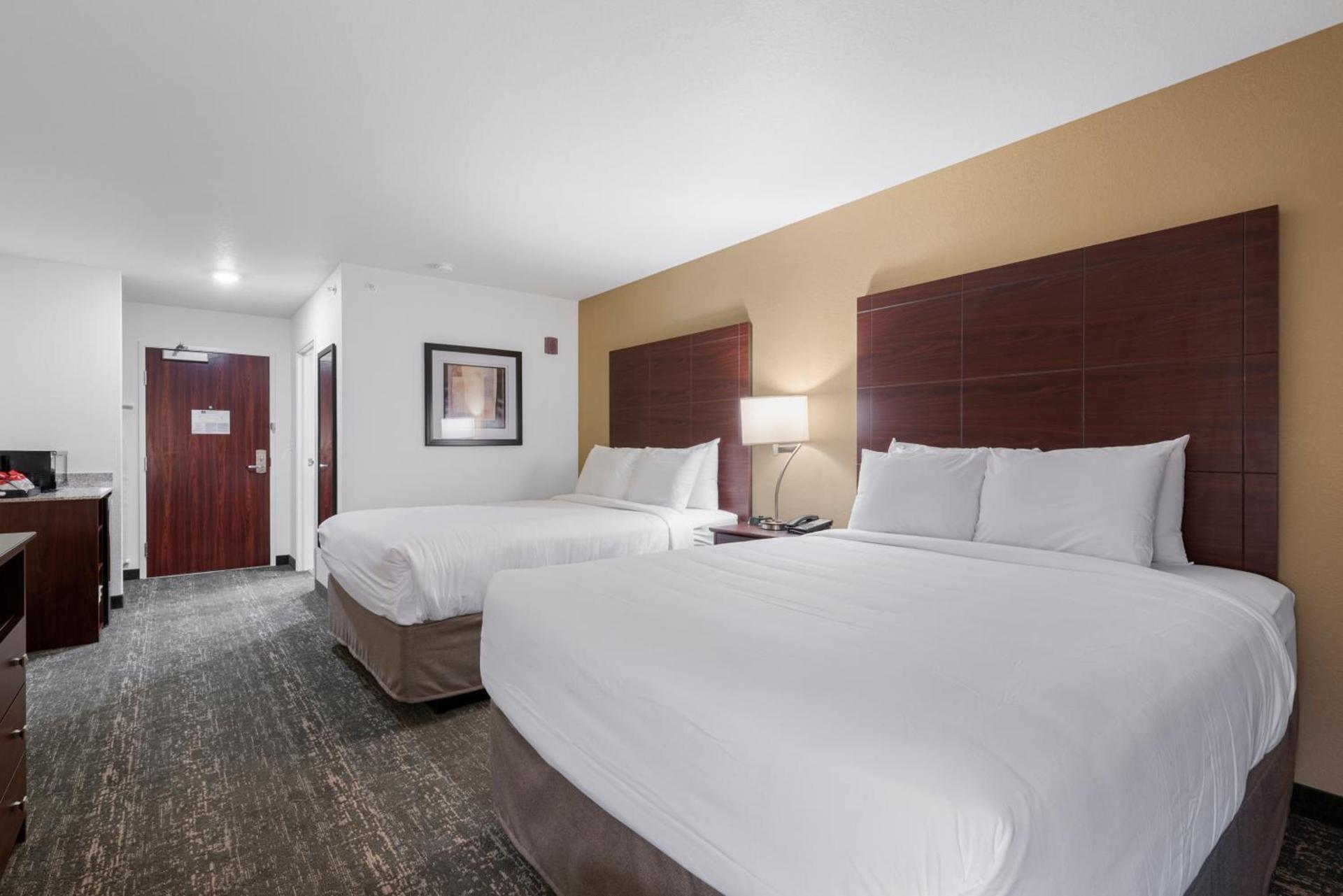 Cobblestone Hotel & Suites - Urbana photo 34