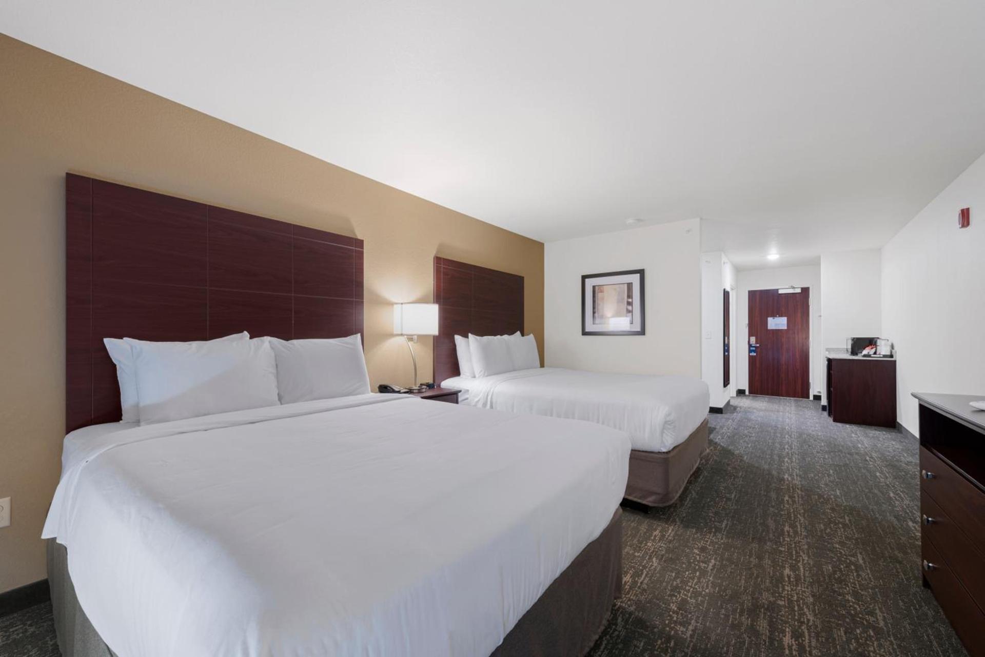 Cobblestone Hotel & Suites - Urbana photo 37