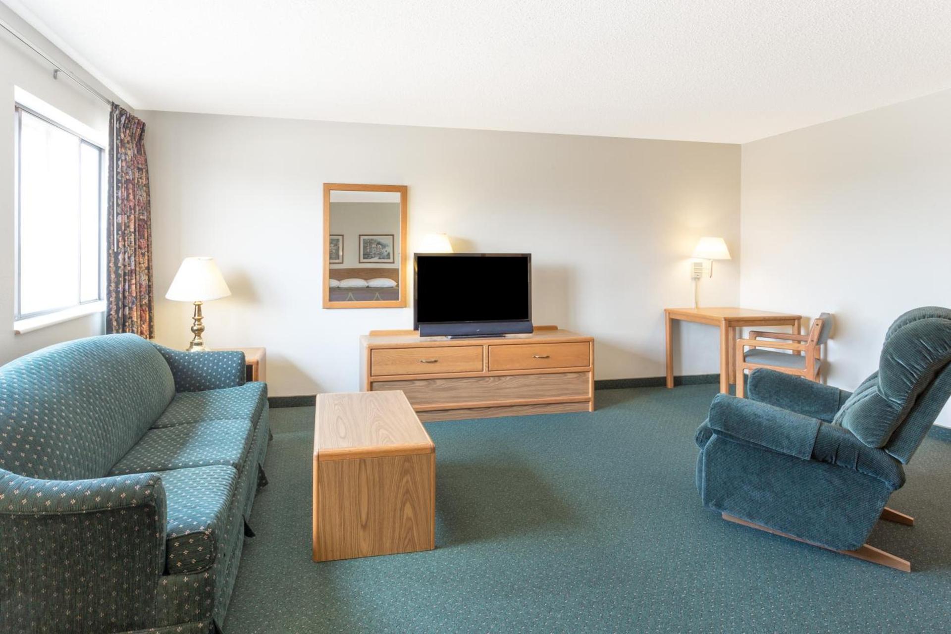 Budget inn & Suites photo 24