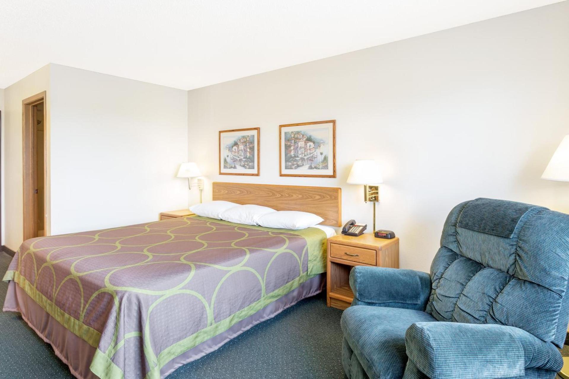 Budget inn & Suites photo 6