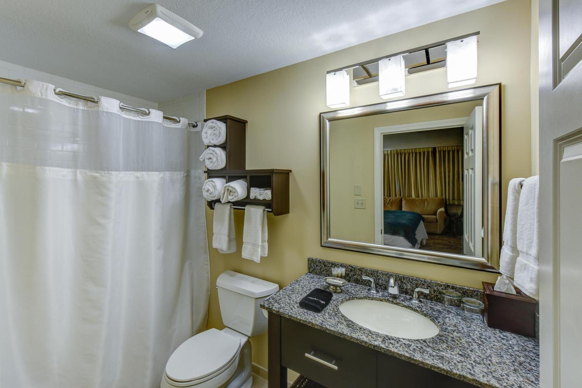 Port Inn & Suites Kennebunk, an Ascend Collection Hotel photo 20