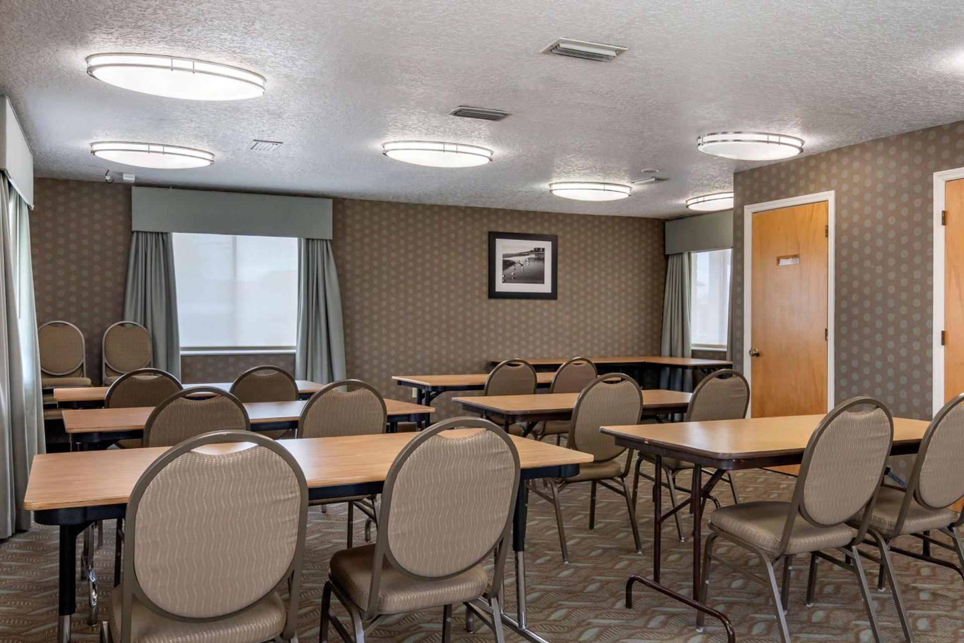 Best Western Space Shuttle Inn photo 7