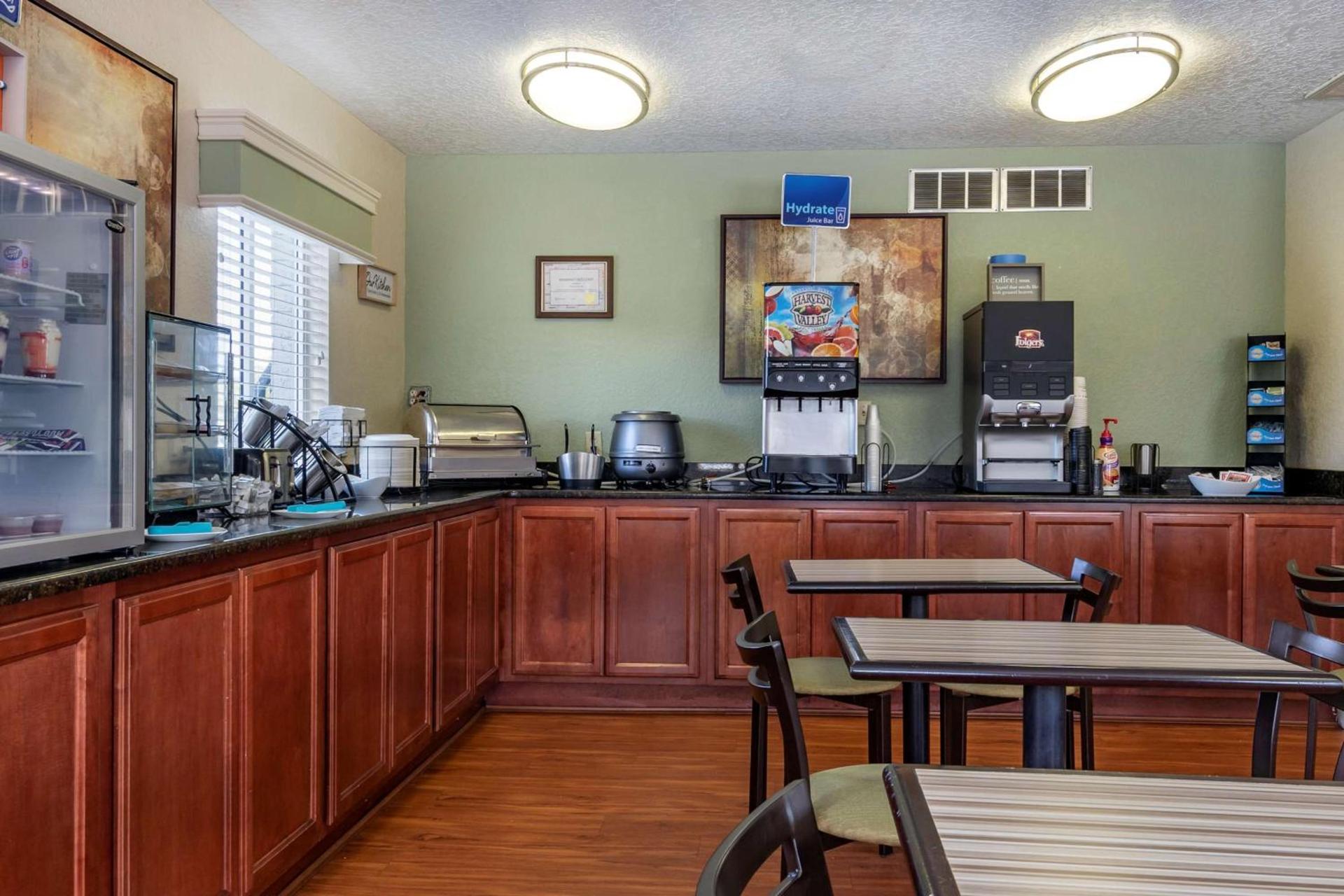 Best Western Space Shuttle Inn photo 25