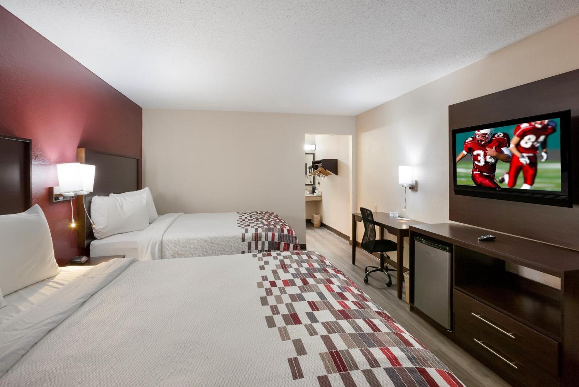 Red Roof Inn Dillon, SC photo 28