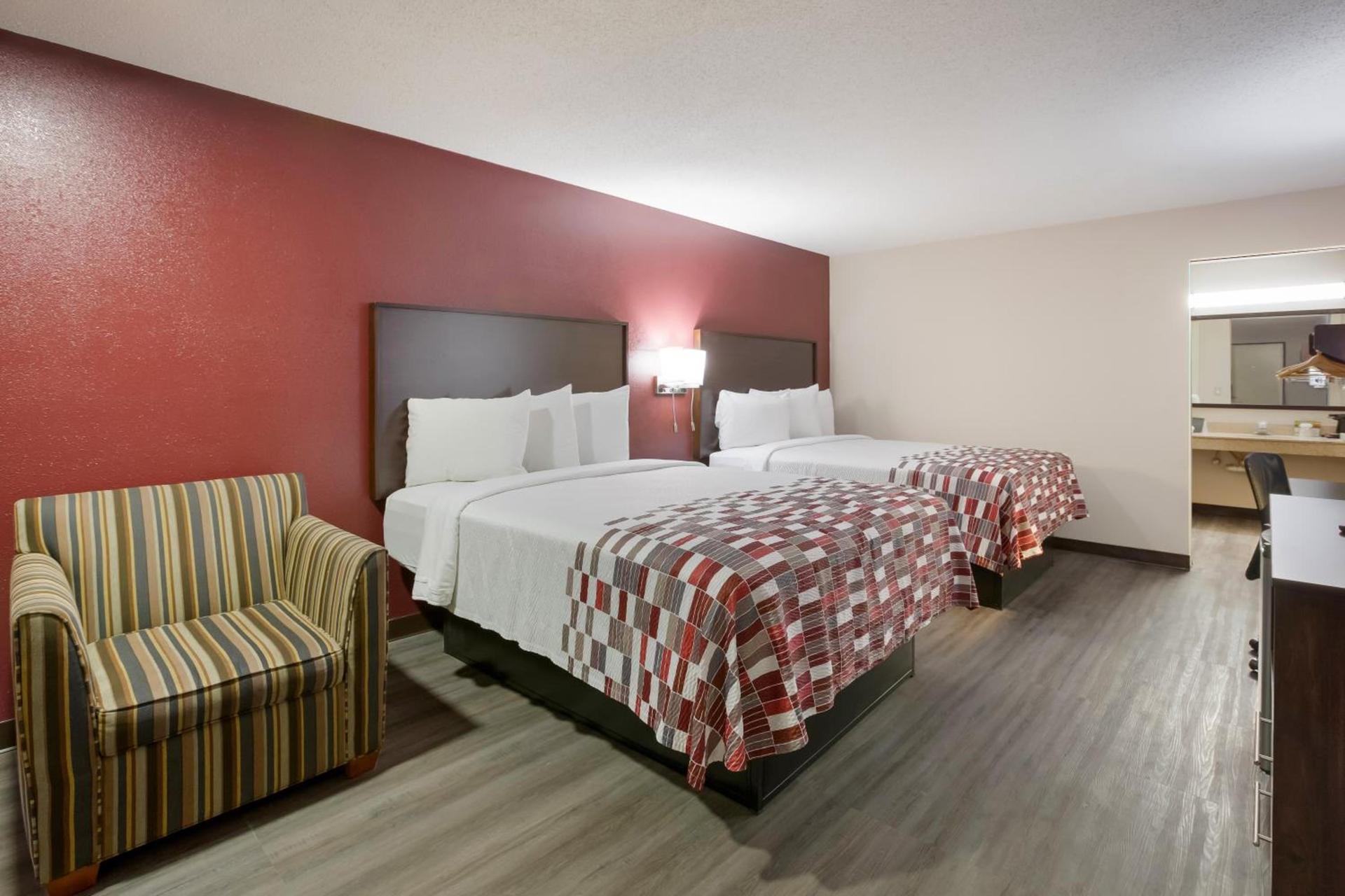 Red Roof Inn Dillon, SC photo 21